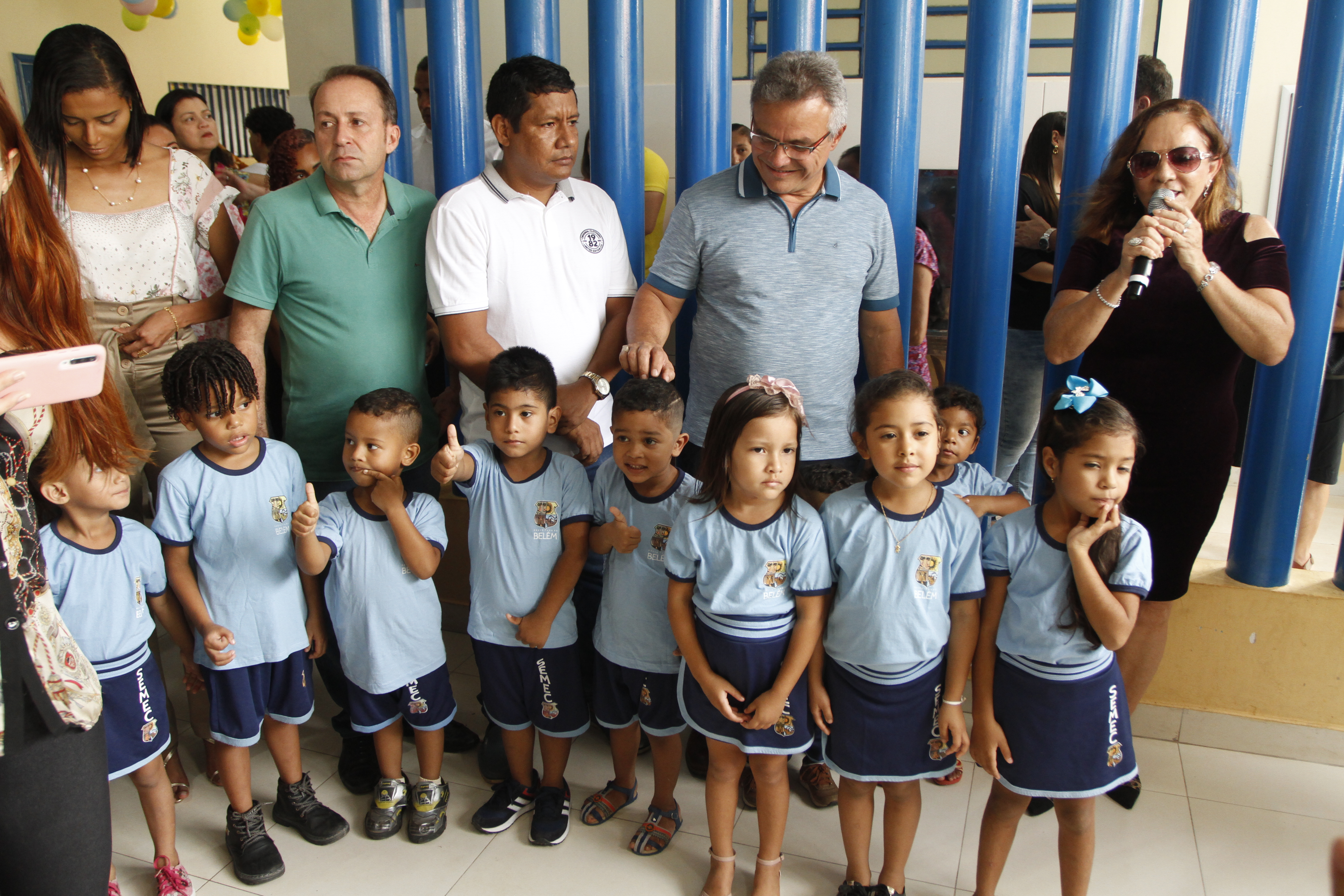 Prefeitura de Belém entrega escola reformada e climatizada no Tenoné