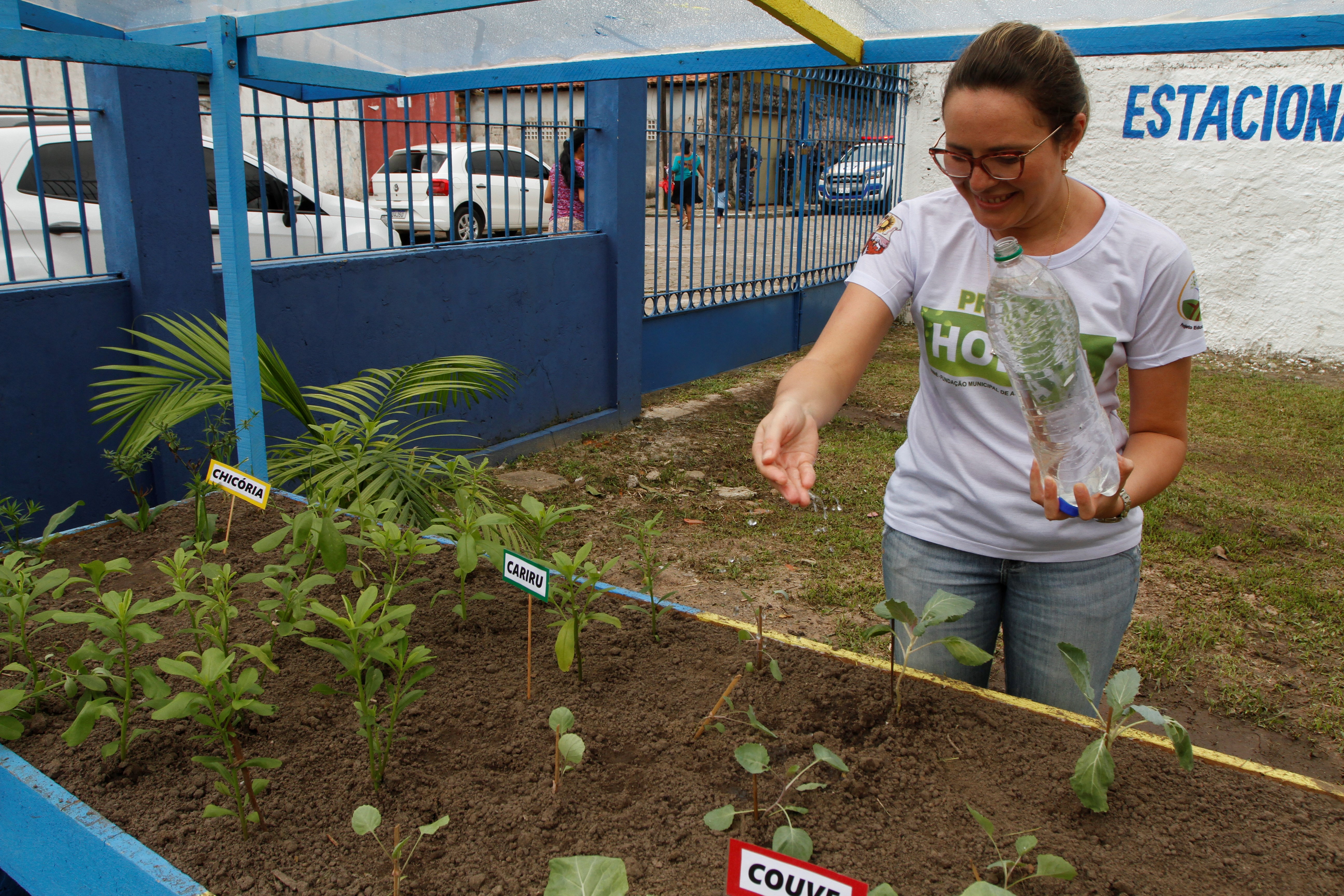Prefeitura de Belém entrega escola reformada e climatizada no Tenoné