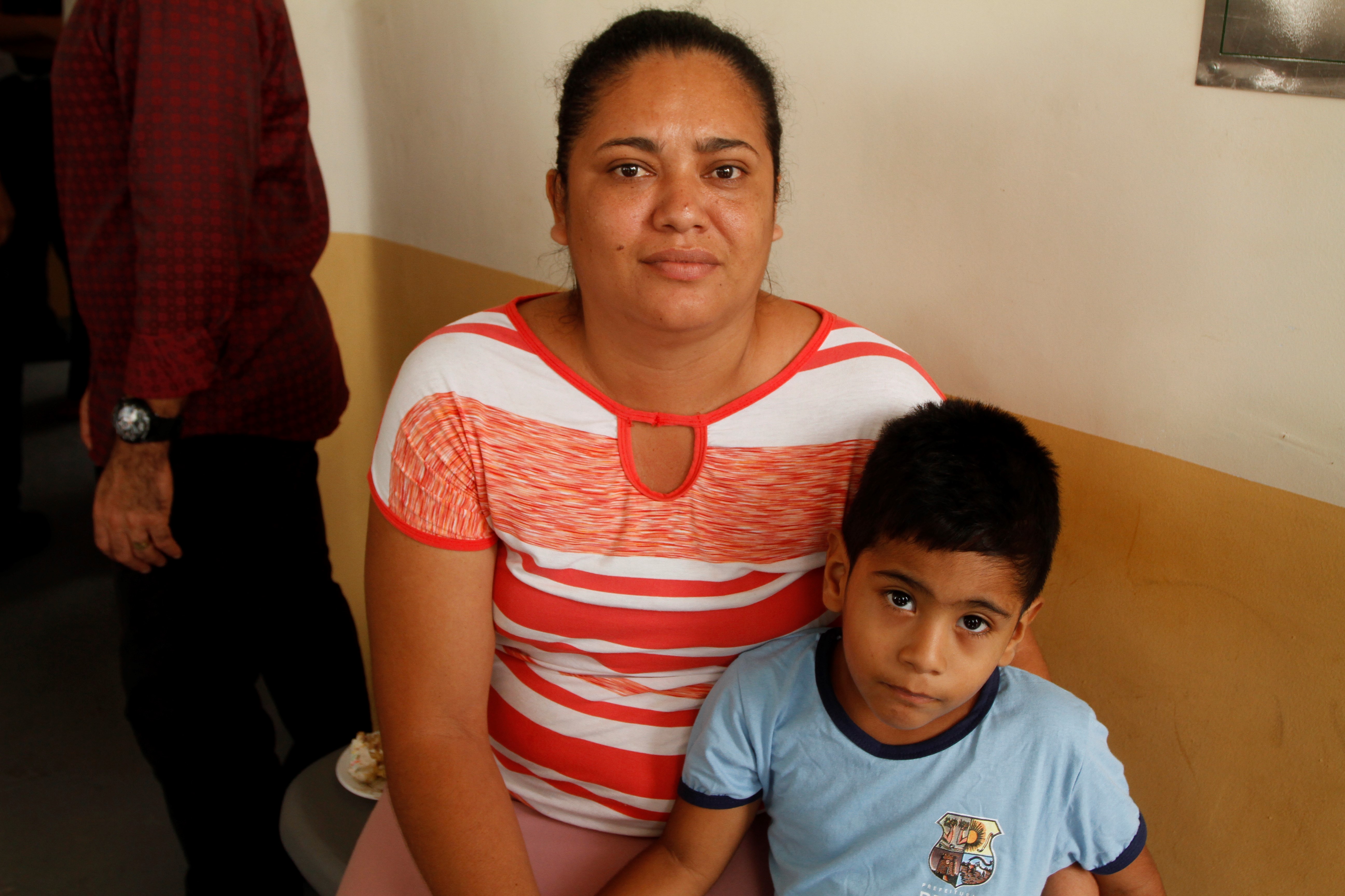 Prefeitura de Belém entrega escola reformada e climatizada no Tenoné