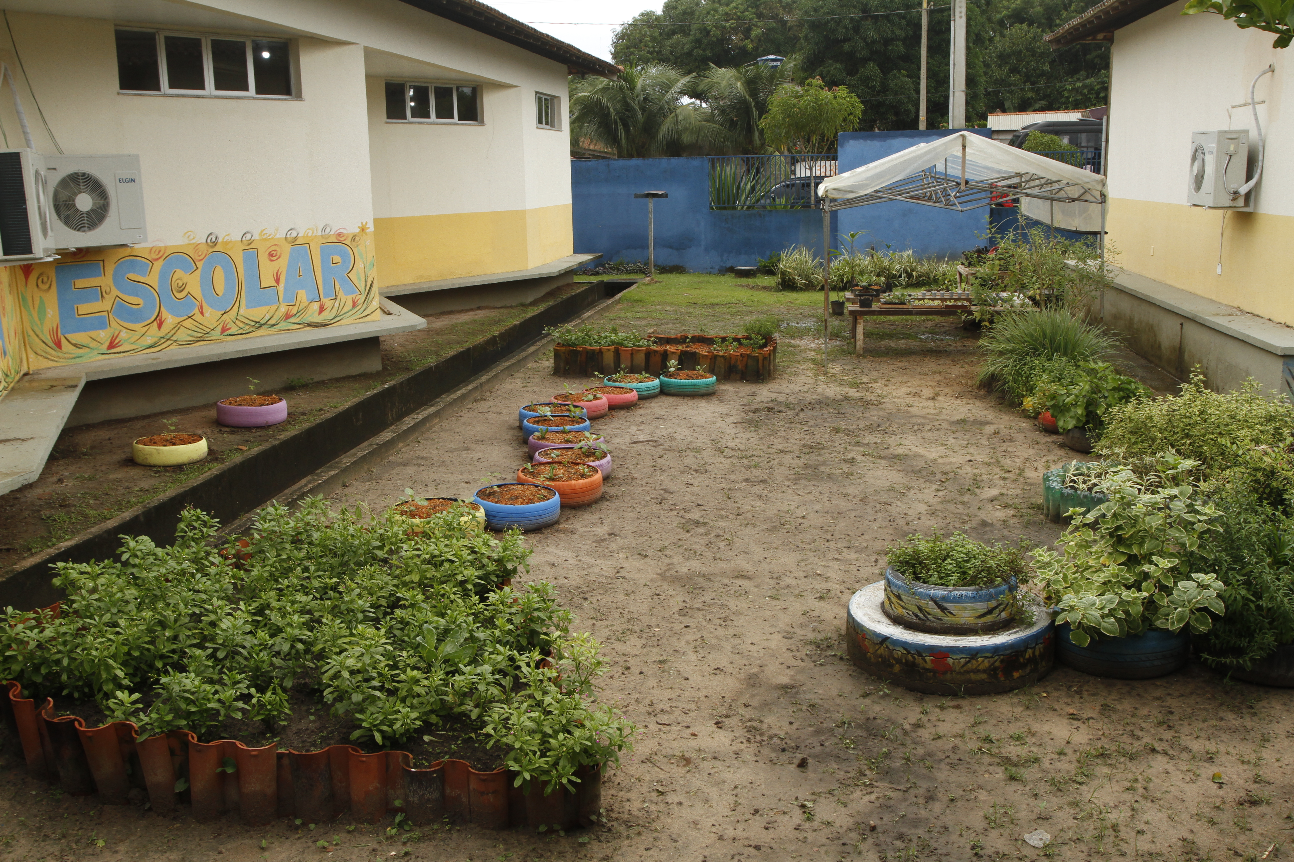 Prefeitura entrega escola Pedro Demo revitalizada e beneficia mais de 1.300 alunos em Outeiro