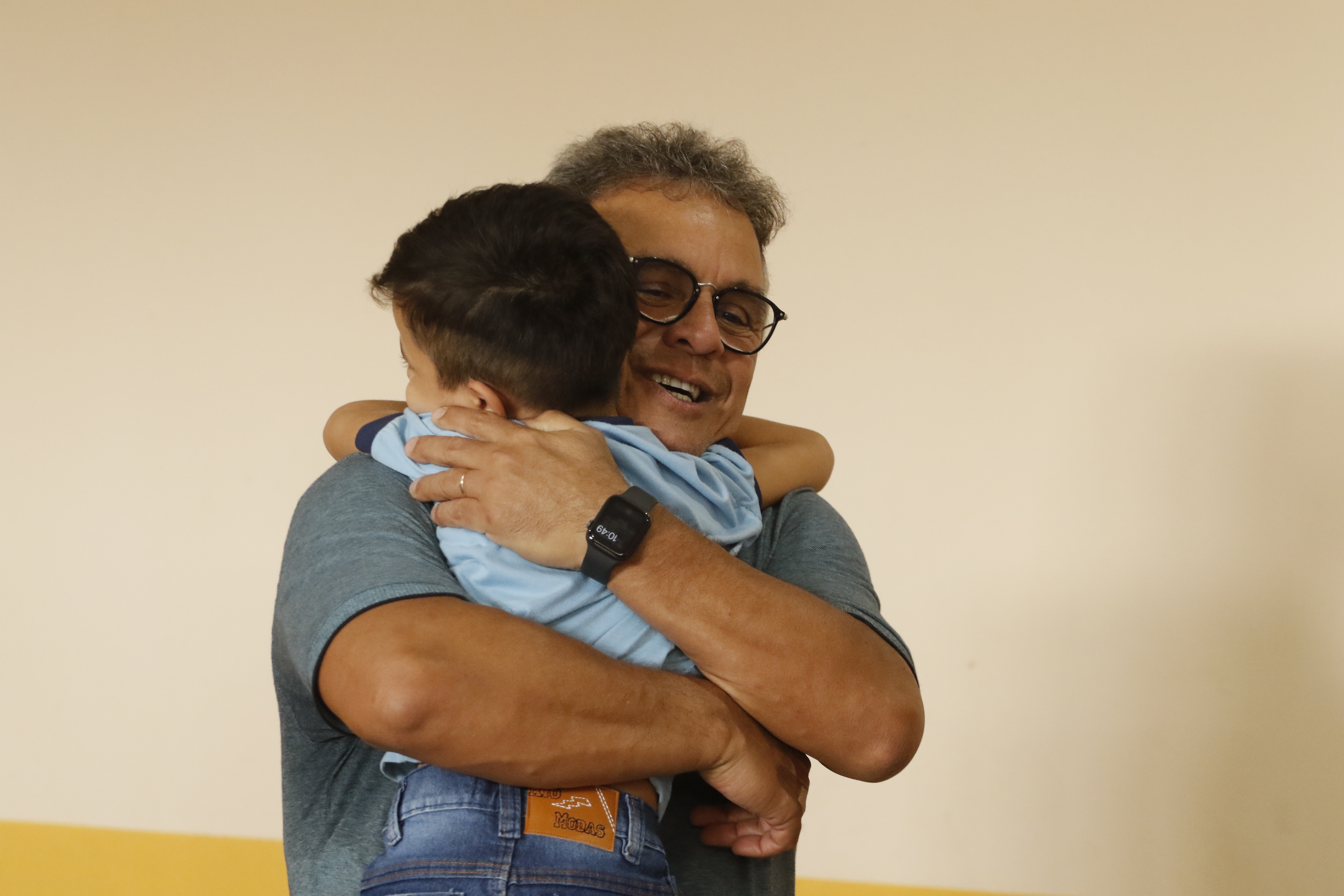 Prefeitura entrega escola Pedro Demo revitalizada e beneficia mais de 1.300 alunos em Outeiro