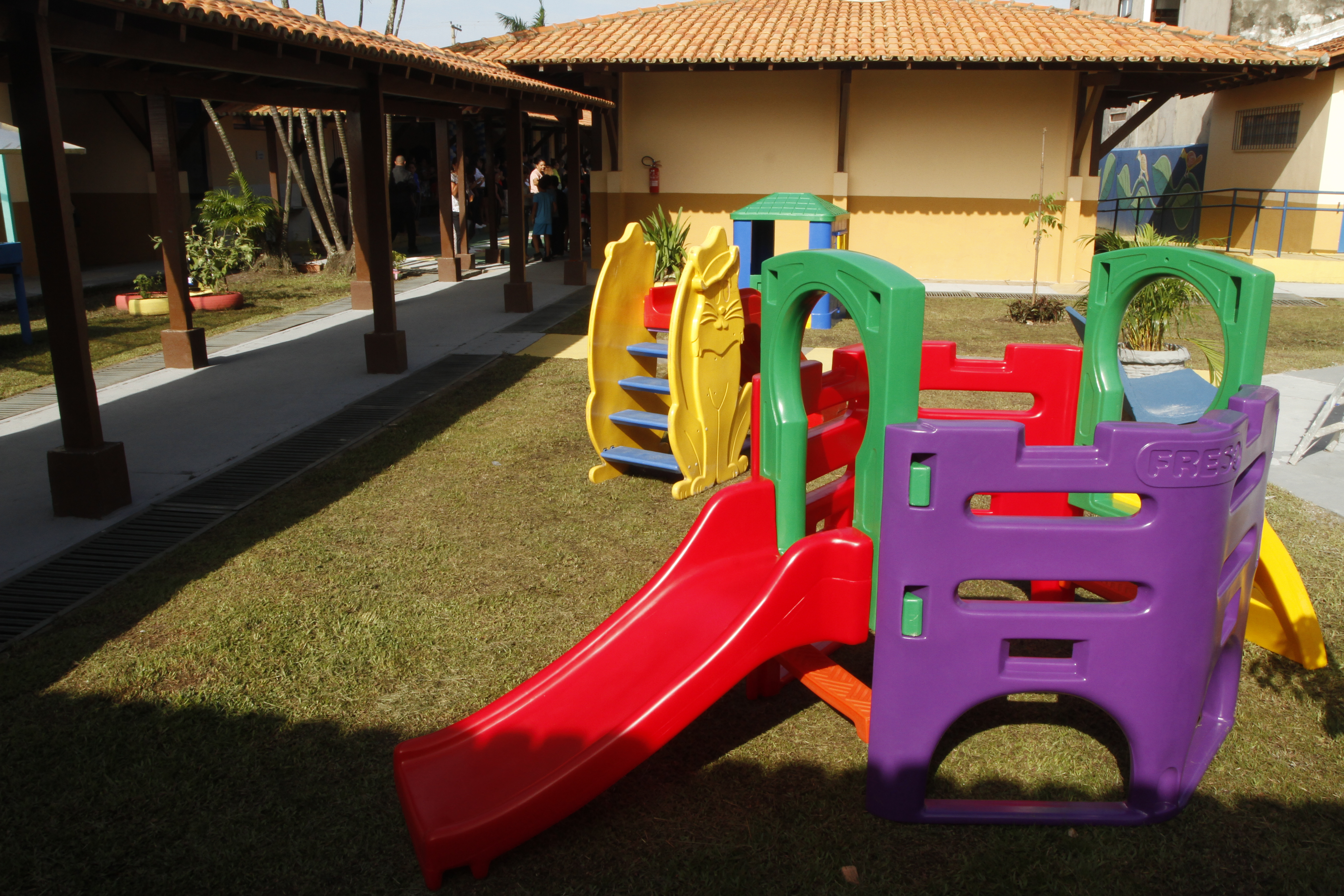 Bairro da Condor ganha escola totalmente reformada
