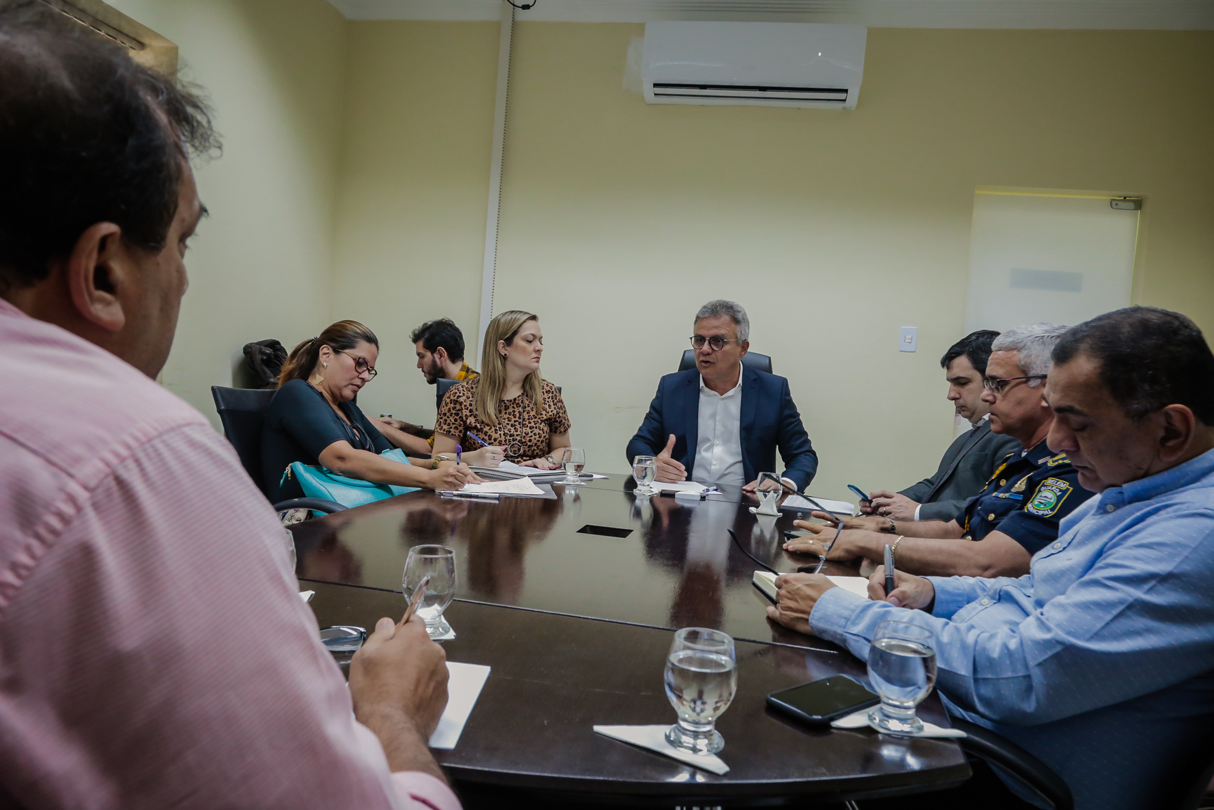 Prefeitura cria comitê de crise e anuncia situação de emergência