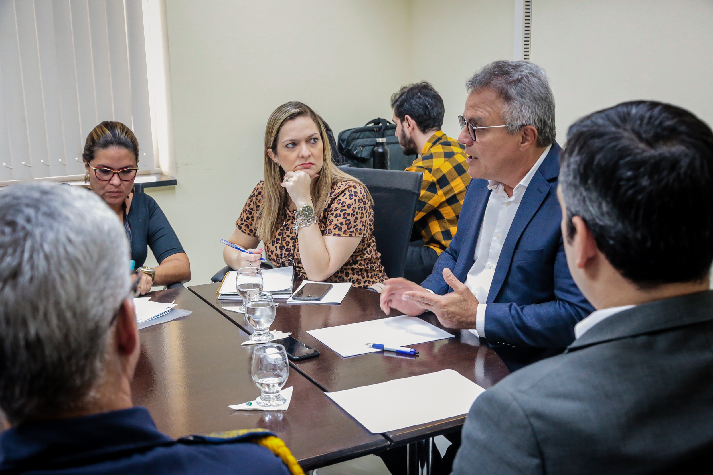 Prefeitura cria comitê de crise e anuncia situação de emergência