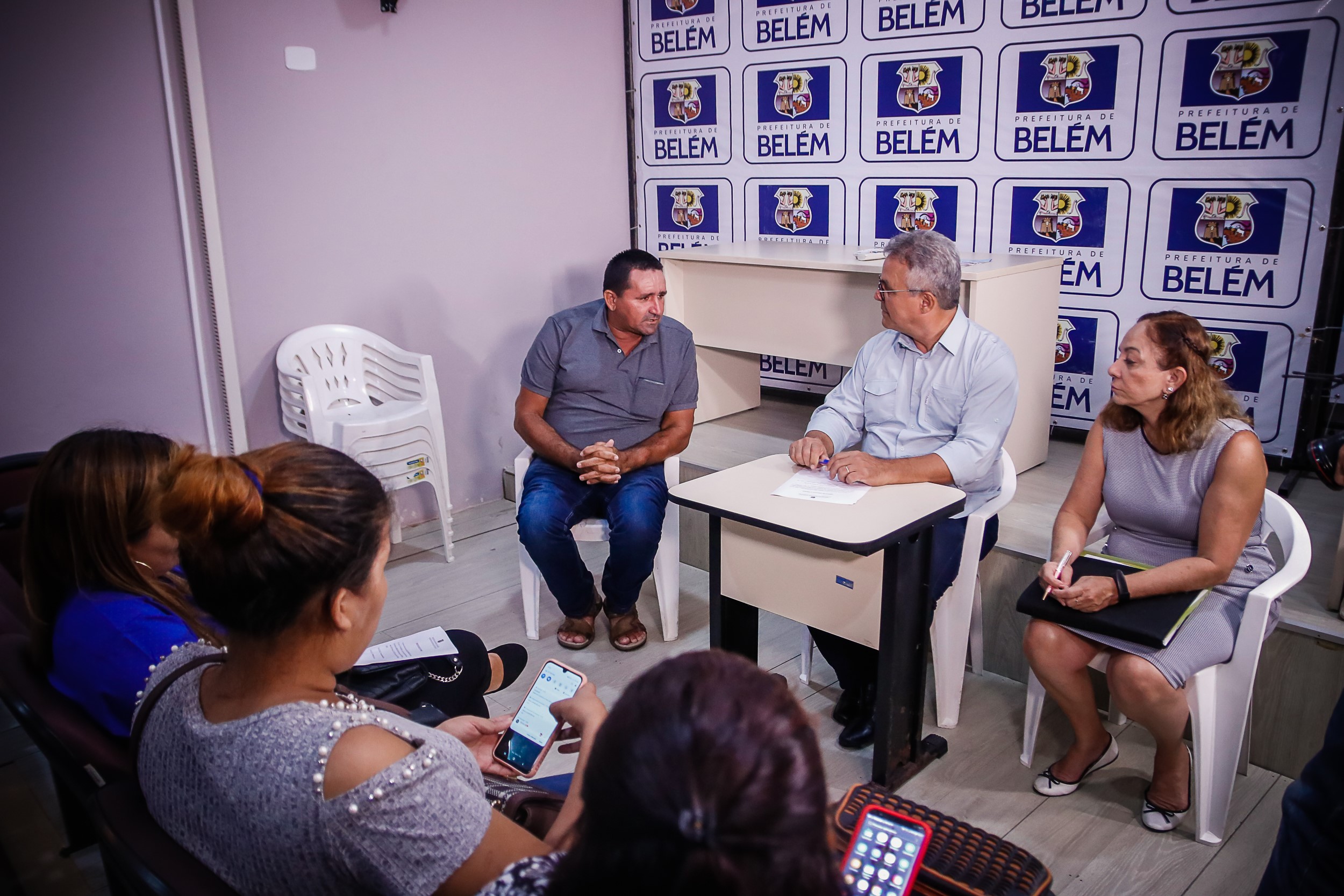 Prefeito assina Ordem de Serviço para a construção de mais uma escola municipal