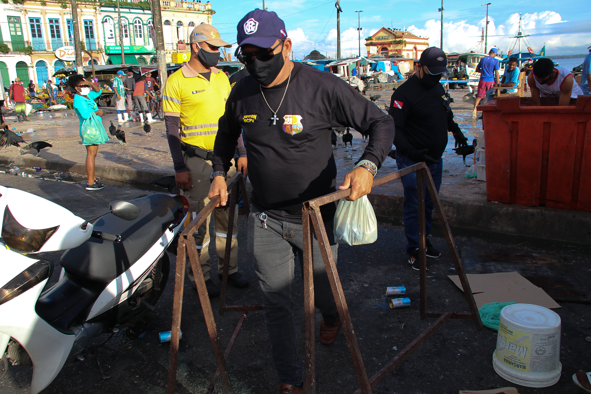 Prefeitura intensifica fiscalização em feiras de Belém, neste sábado, 16