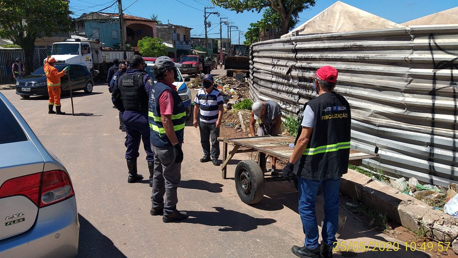 Em três dias de fiscalização, 16 carroças são apreendidas