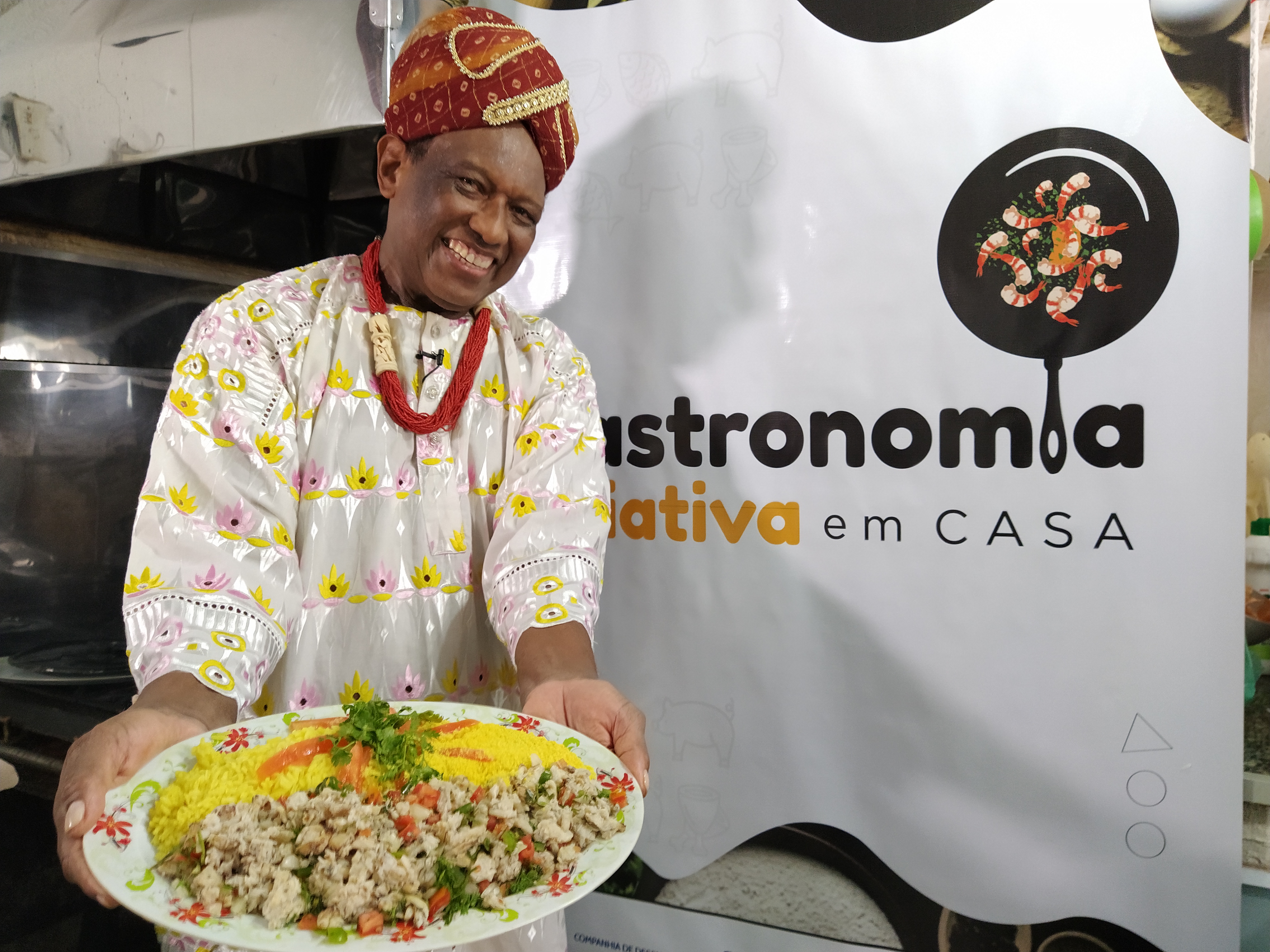 Chefs premiados ensinam receitas no projeto “Gastronomia Criativa em Casa”