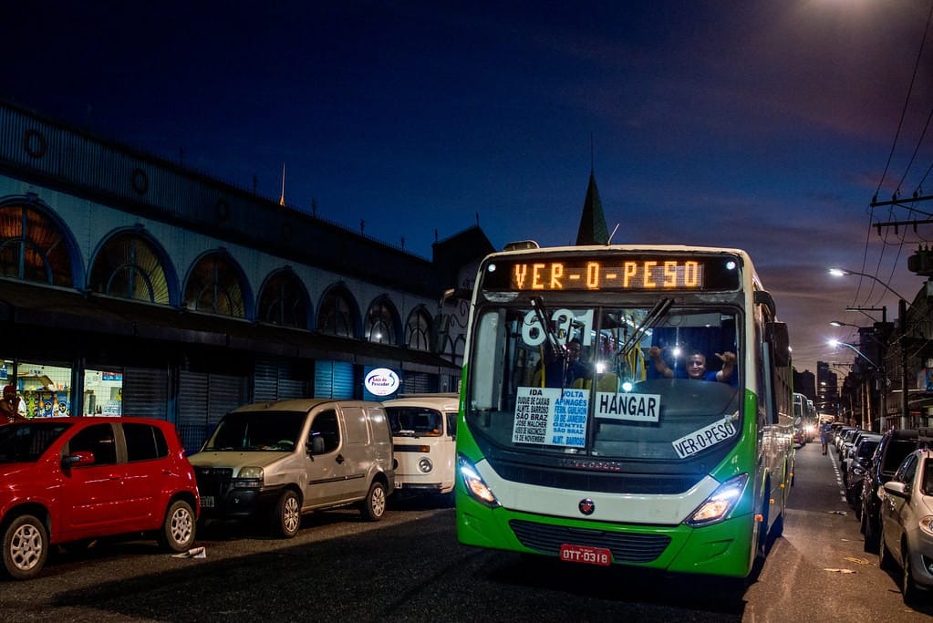 Circulação de veículos no centro comercial passa por mudanças a partir desta quarta-feira, 10