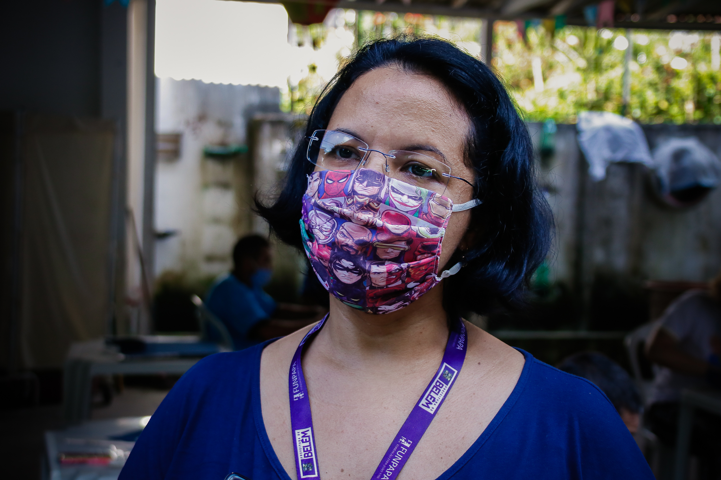 Centro Pop promove oficina de face shield para gerar renda aos usuários