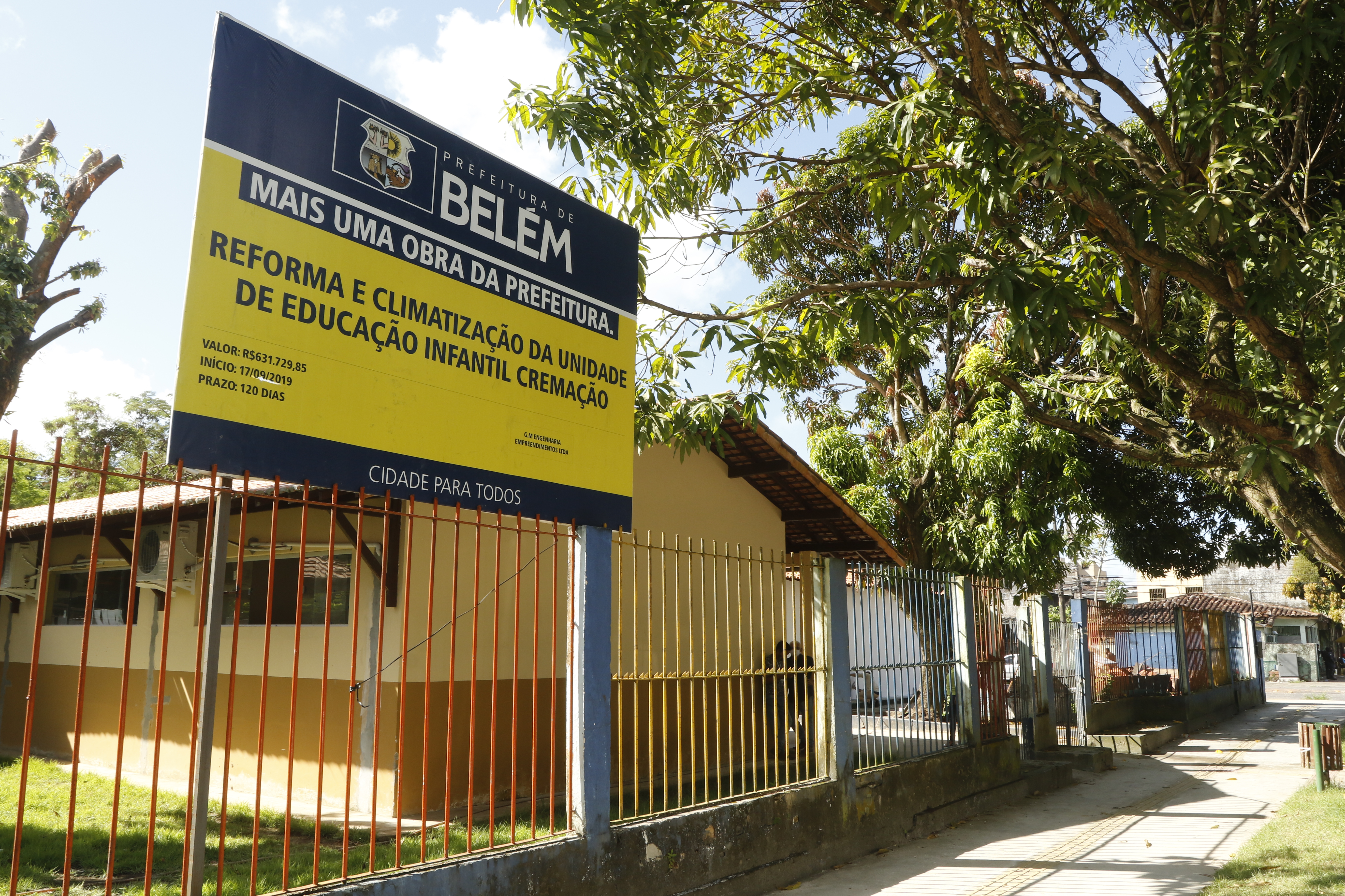 Semec intensifica obras nas escolas da rede municipal durante suspensão das aulas