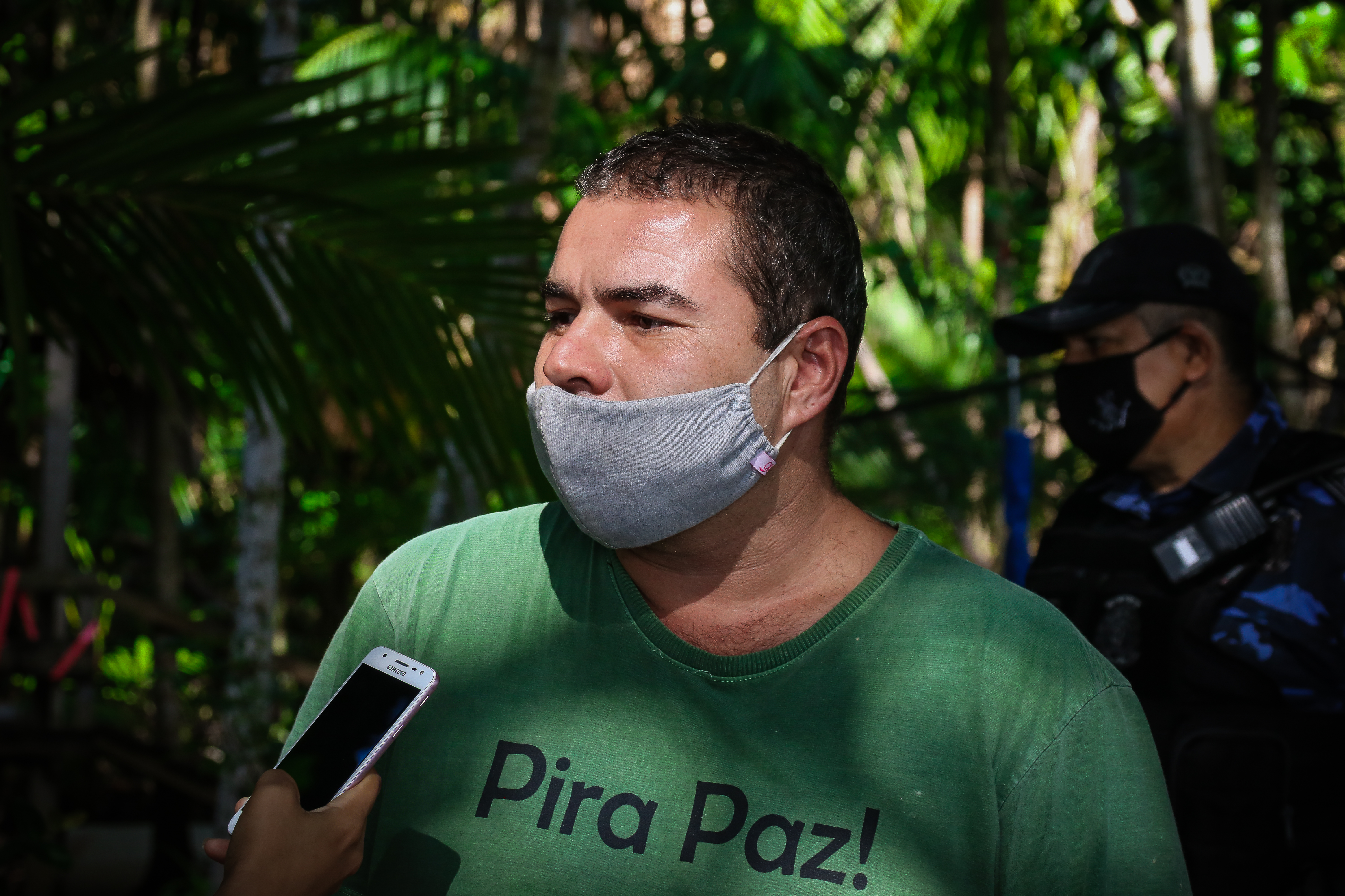 Agentes da Prefeitura de Belém fiscalizam 33 restaurantes da ilha do Combu