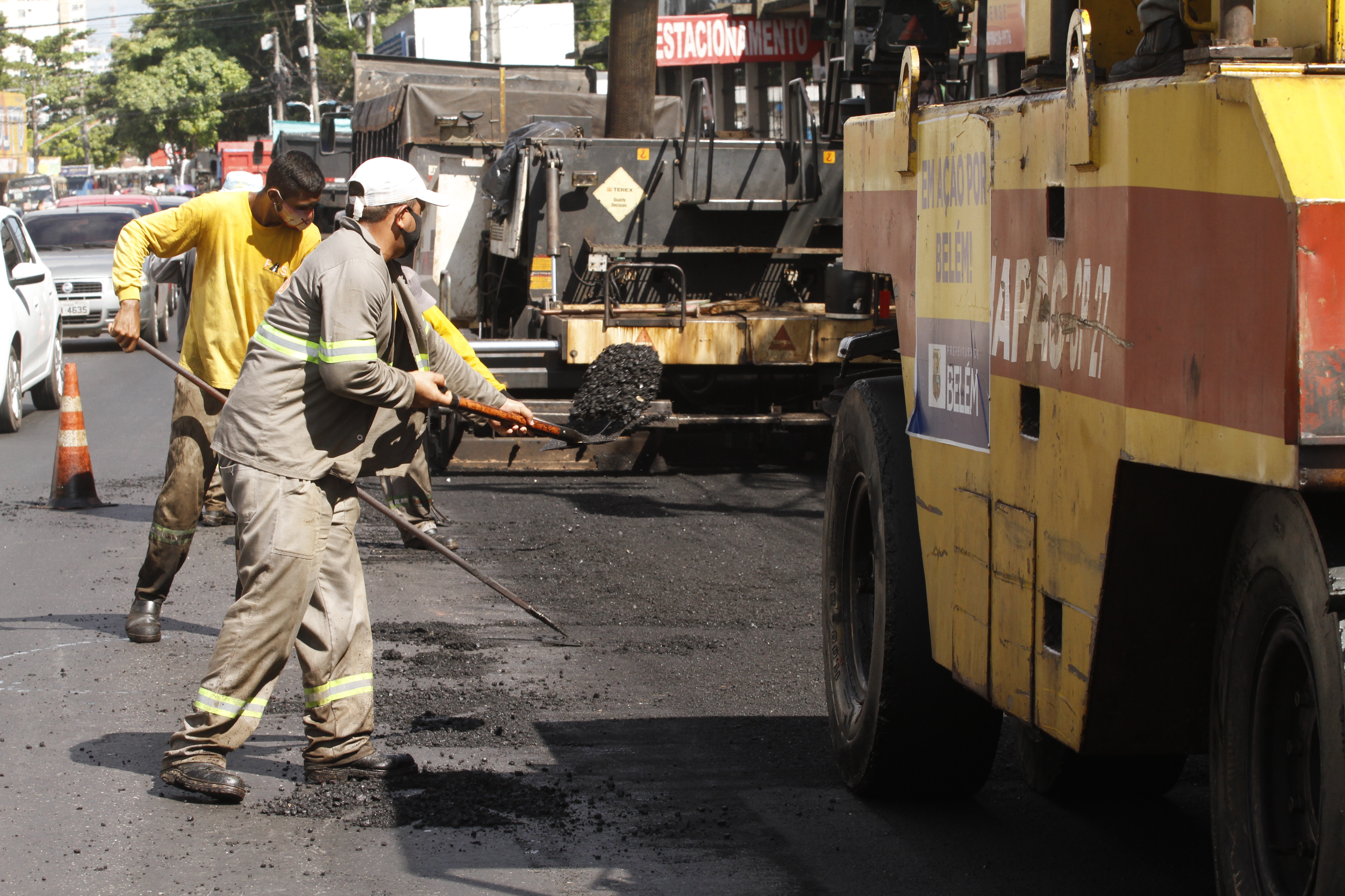 Obras de recapeamento asfáltico avançam em Canudos e no Telégrafo