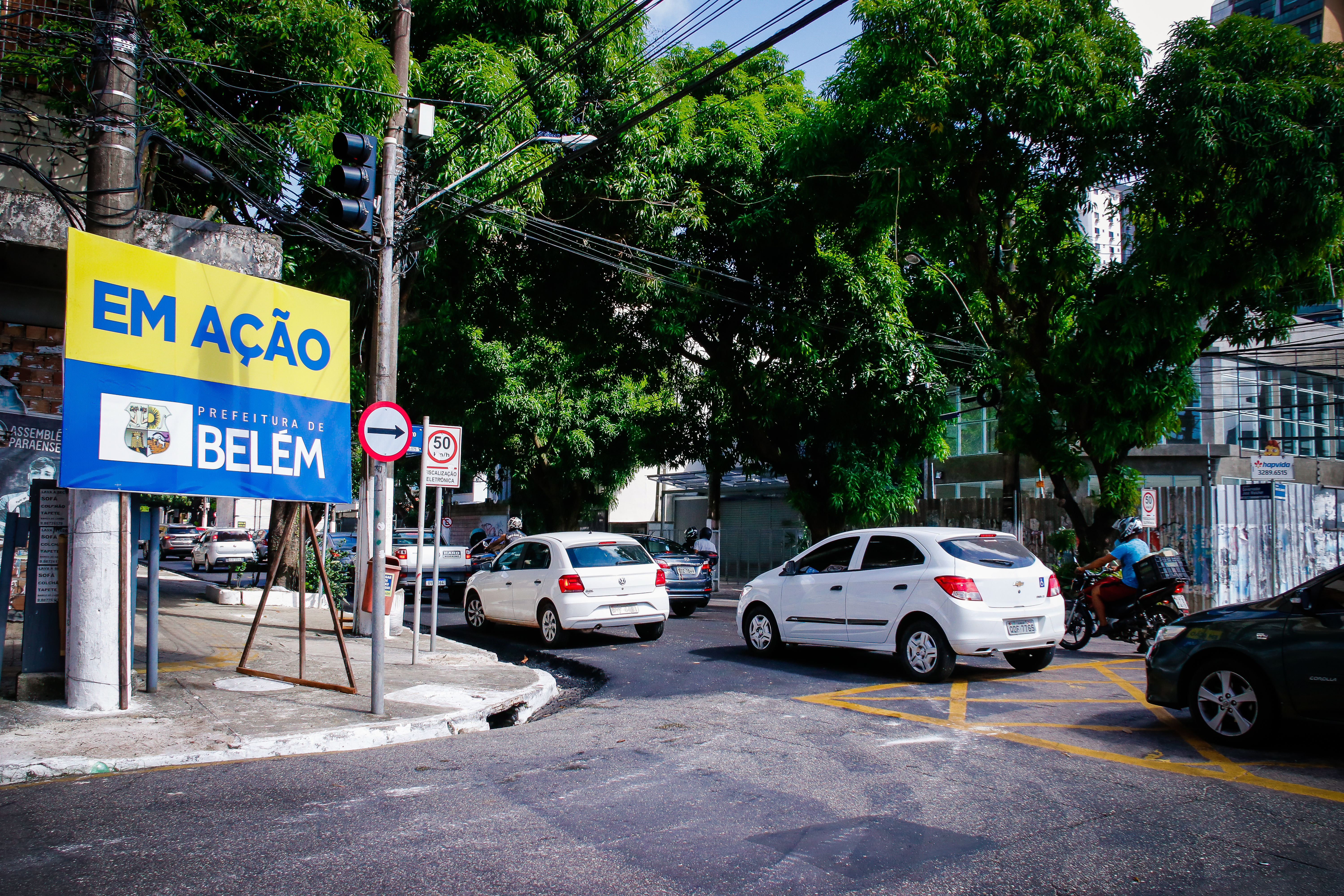 Sesan inicia recuperação asfáltica dos primeiros trechos da avenida Governador José Malcher