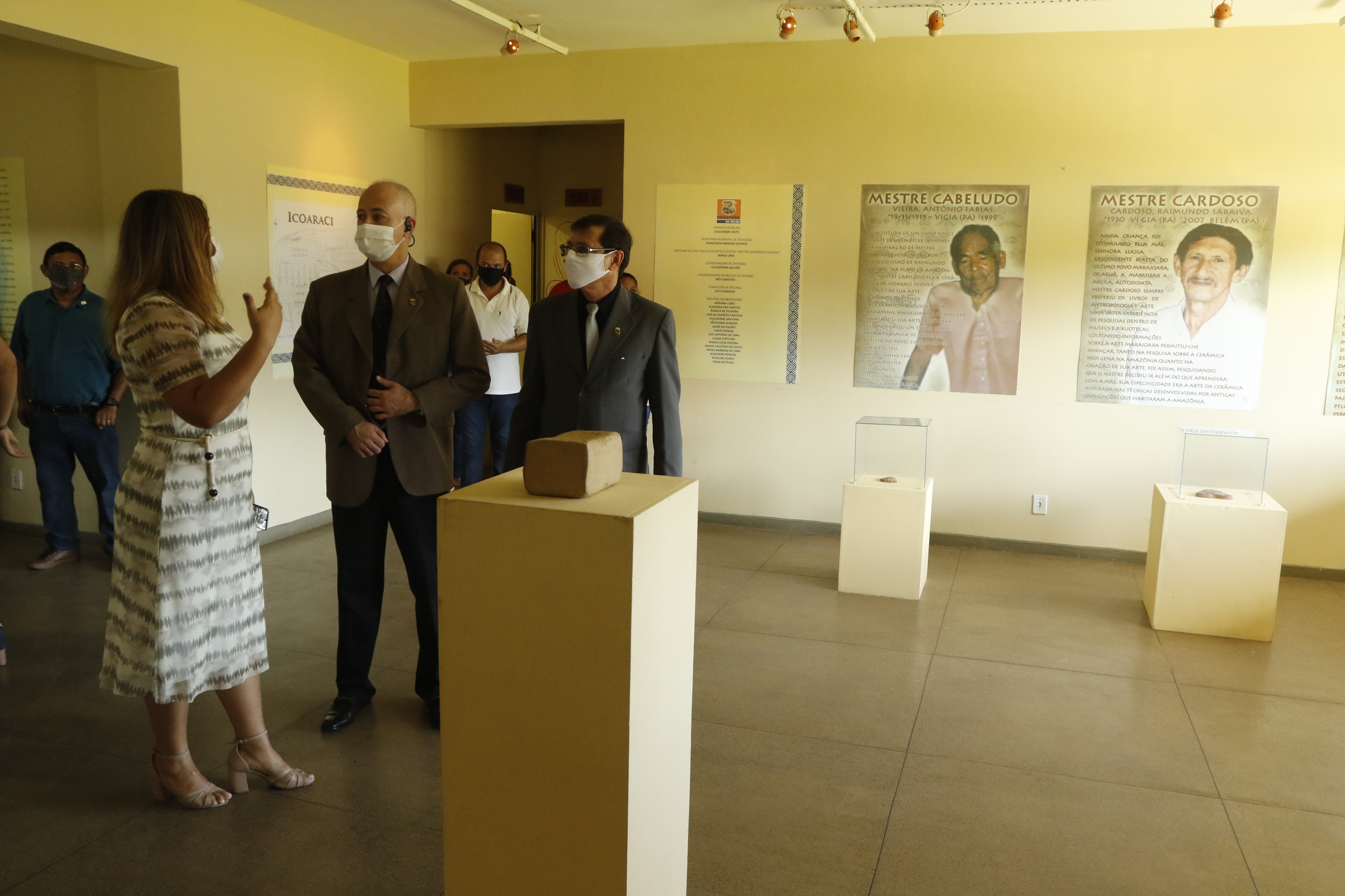 Oficial da Marinha visita primeira escola cívico-militar de Belém 