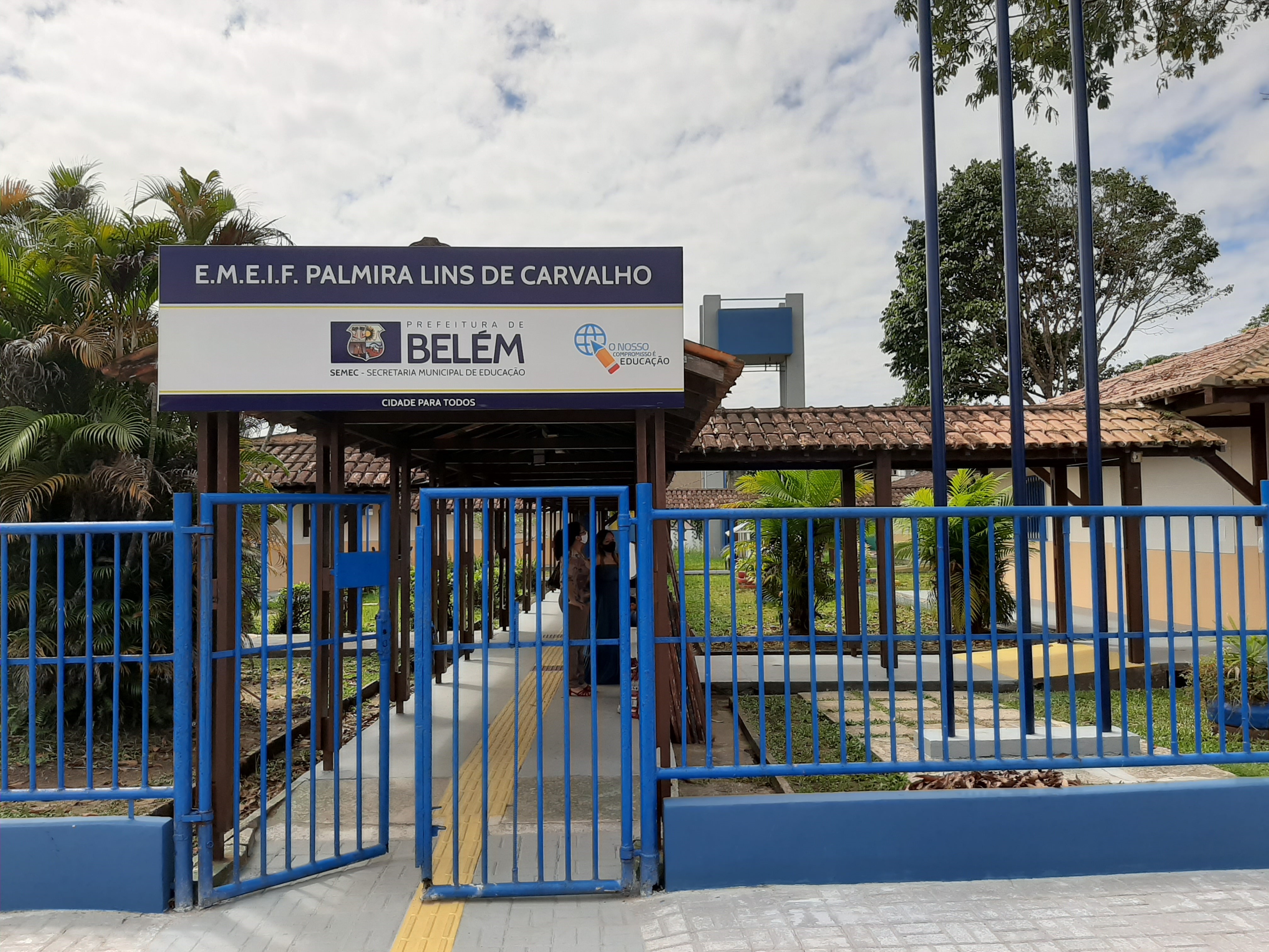 Mais de 600 alunos serão beneficiados com escola totalmente reformada na Marambaia