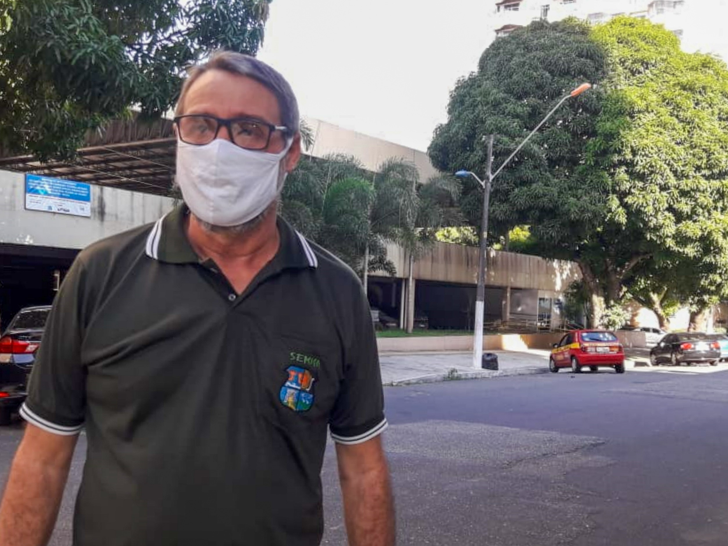 Semma acompanha regularmente serviços de podas de árvores realizados na capital