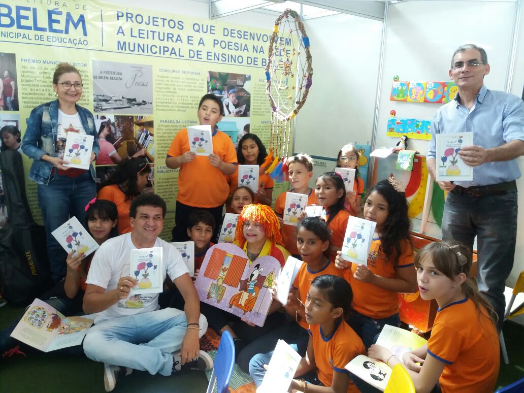 Projetos da Prefeitura de Belém incentivam a leitura e revelam estudantes escritores