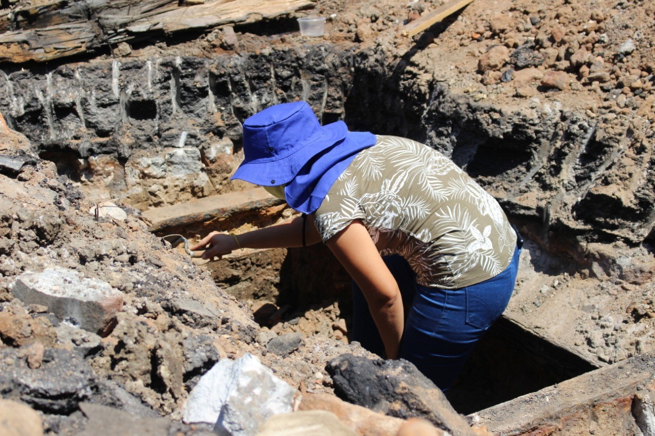 Obras no Comércio avançam sob cuidadoso trabalho arqueológico e curadoria de material histórico