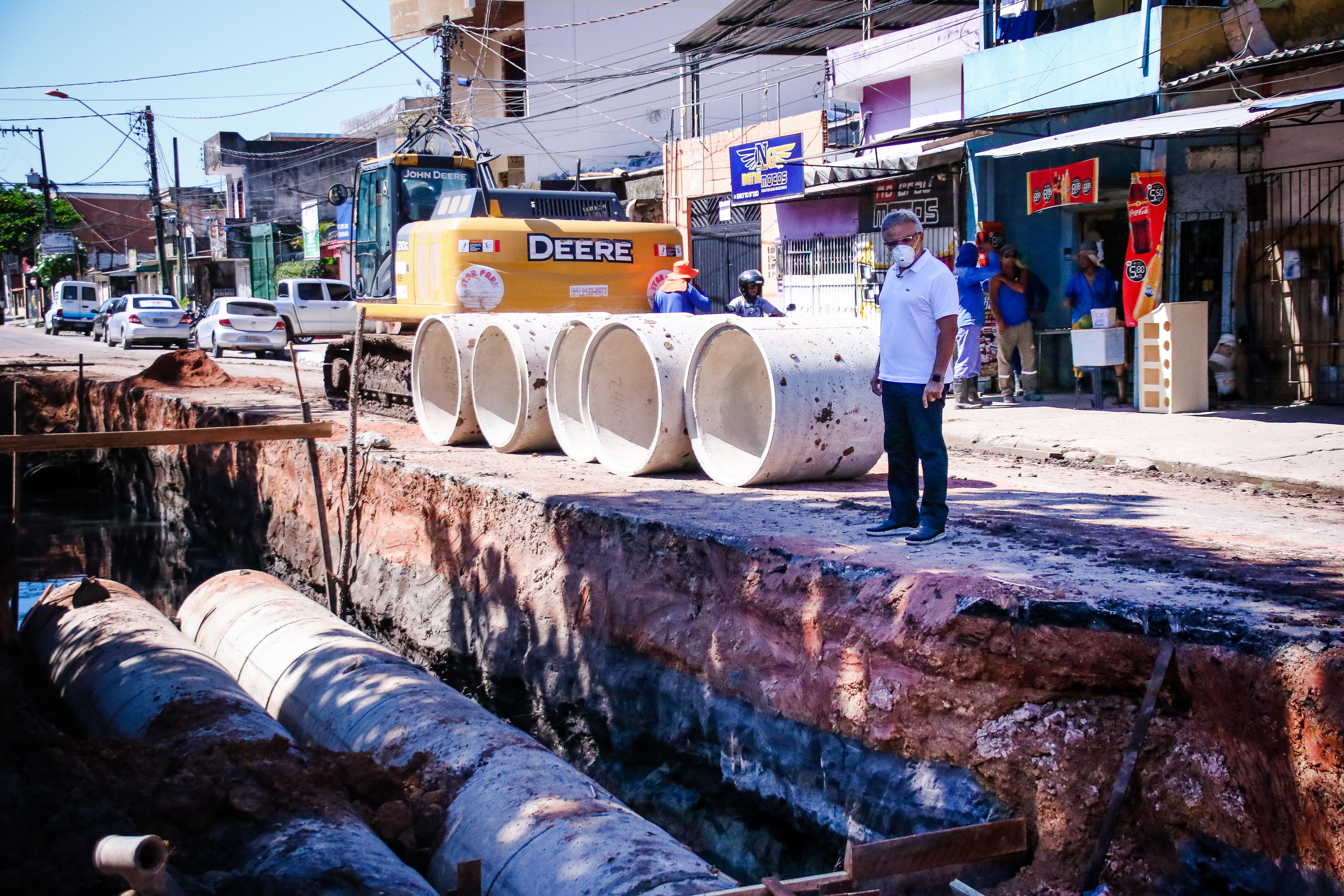 Obras de saneamento seguem na rua João Alfredo e na travessa Apinagés