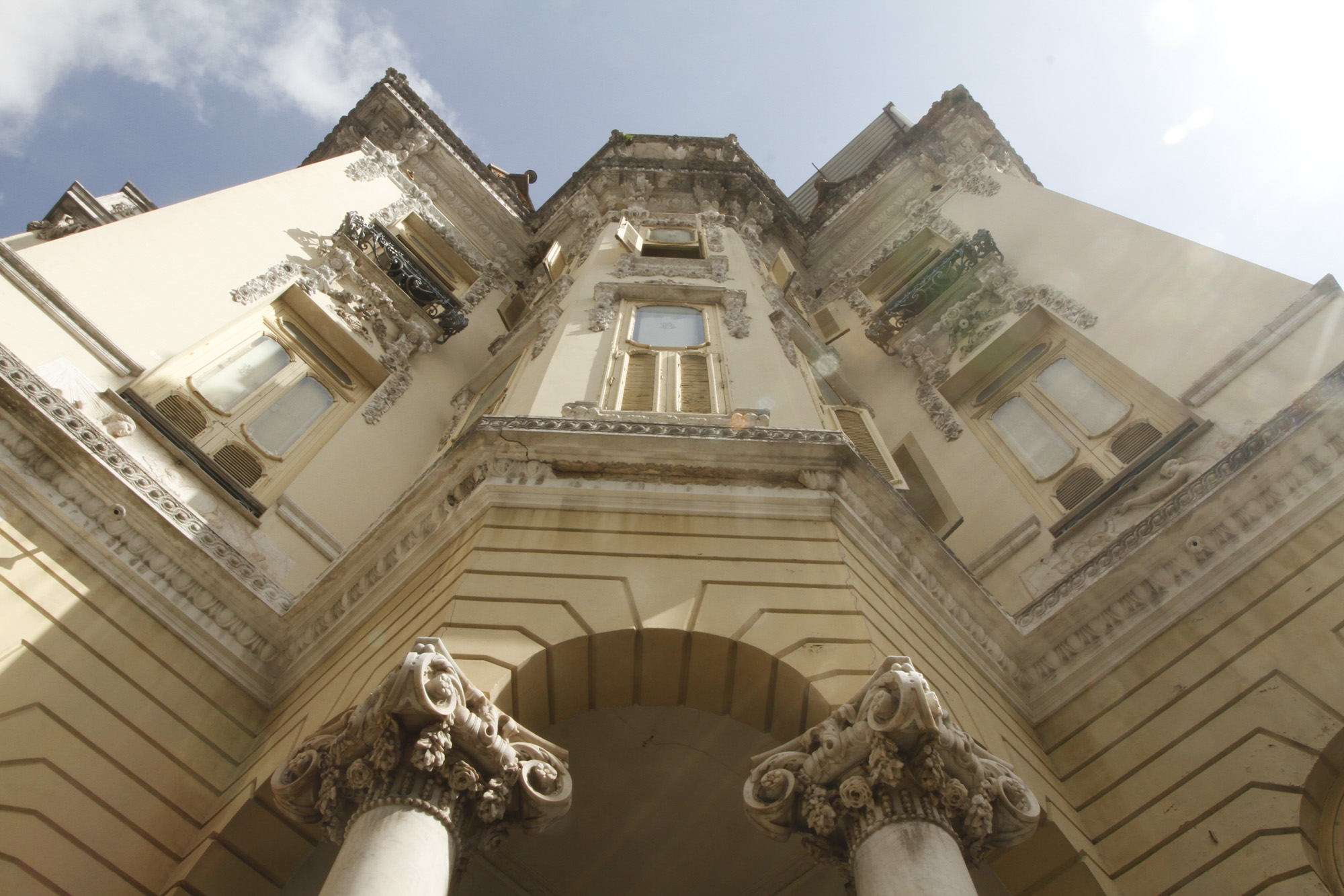 Obras de restauro do Palacete Bolonha avançam