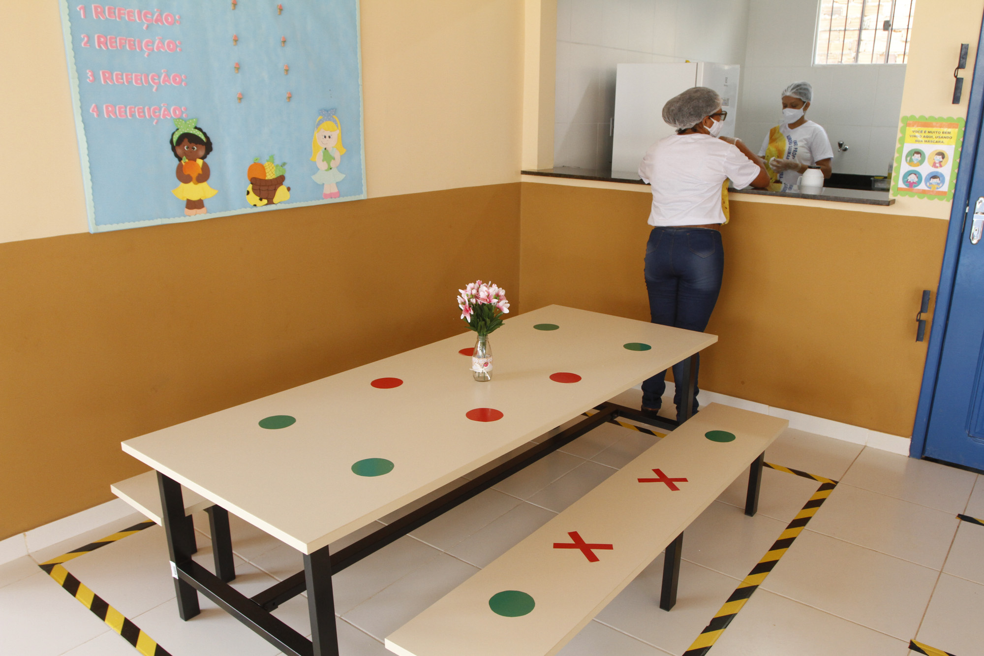Escola municipal da Marambaia é entregue reformada e ampliada