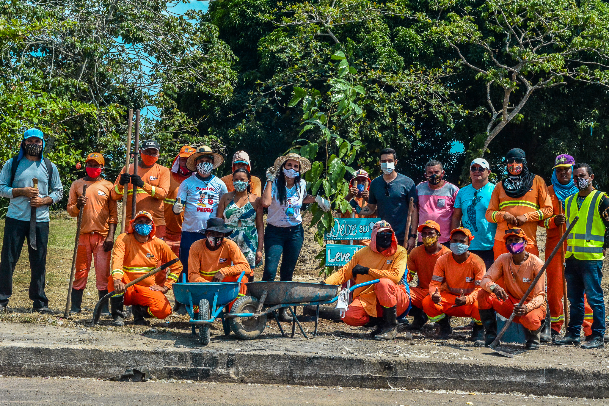 Em Outeiro, Prefeitura transforma ponto de descarte irregular de lixo em área verde