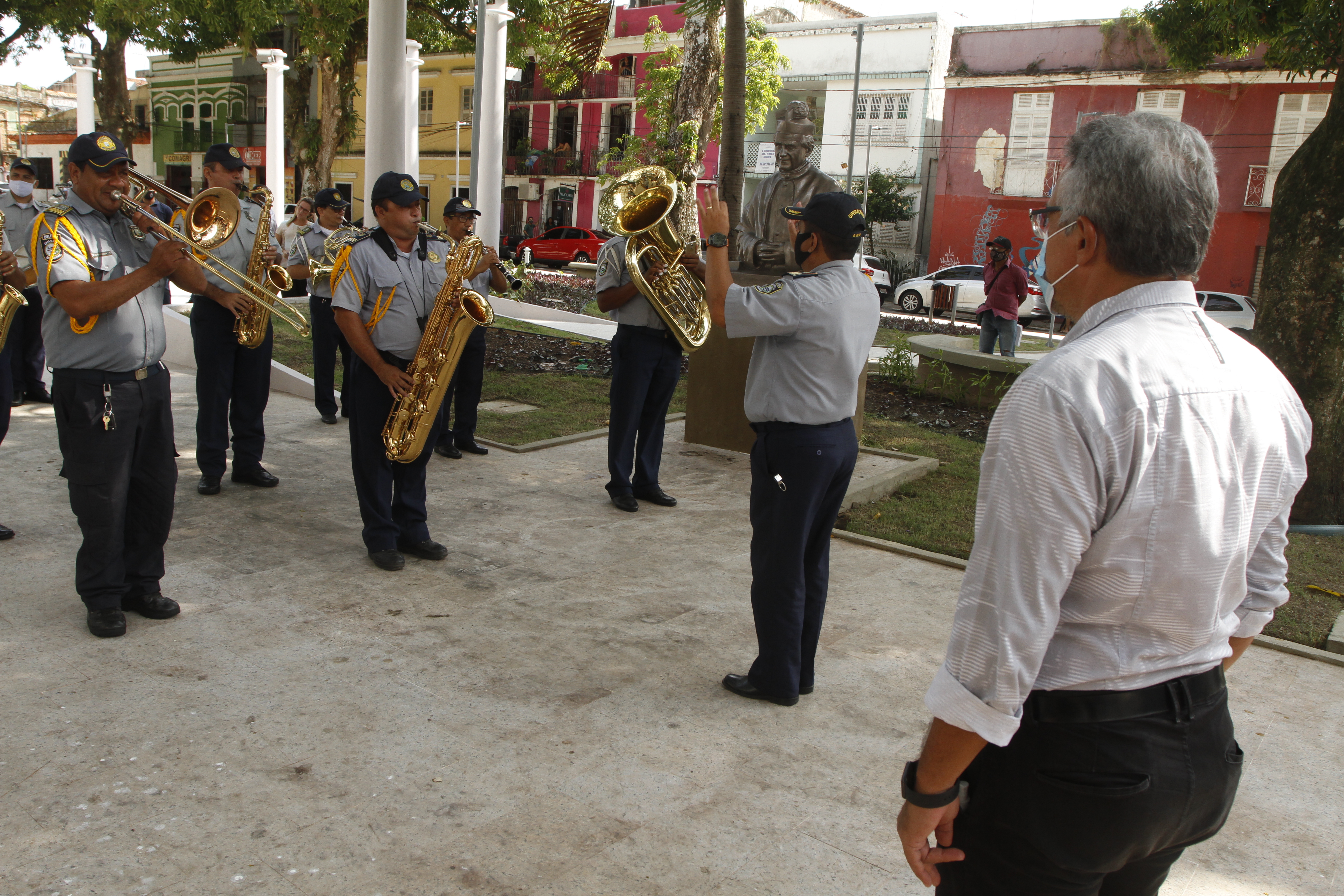 Praça do Carmo, patrimônio histórico de Belém, é entregue totalmente restaurada
