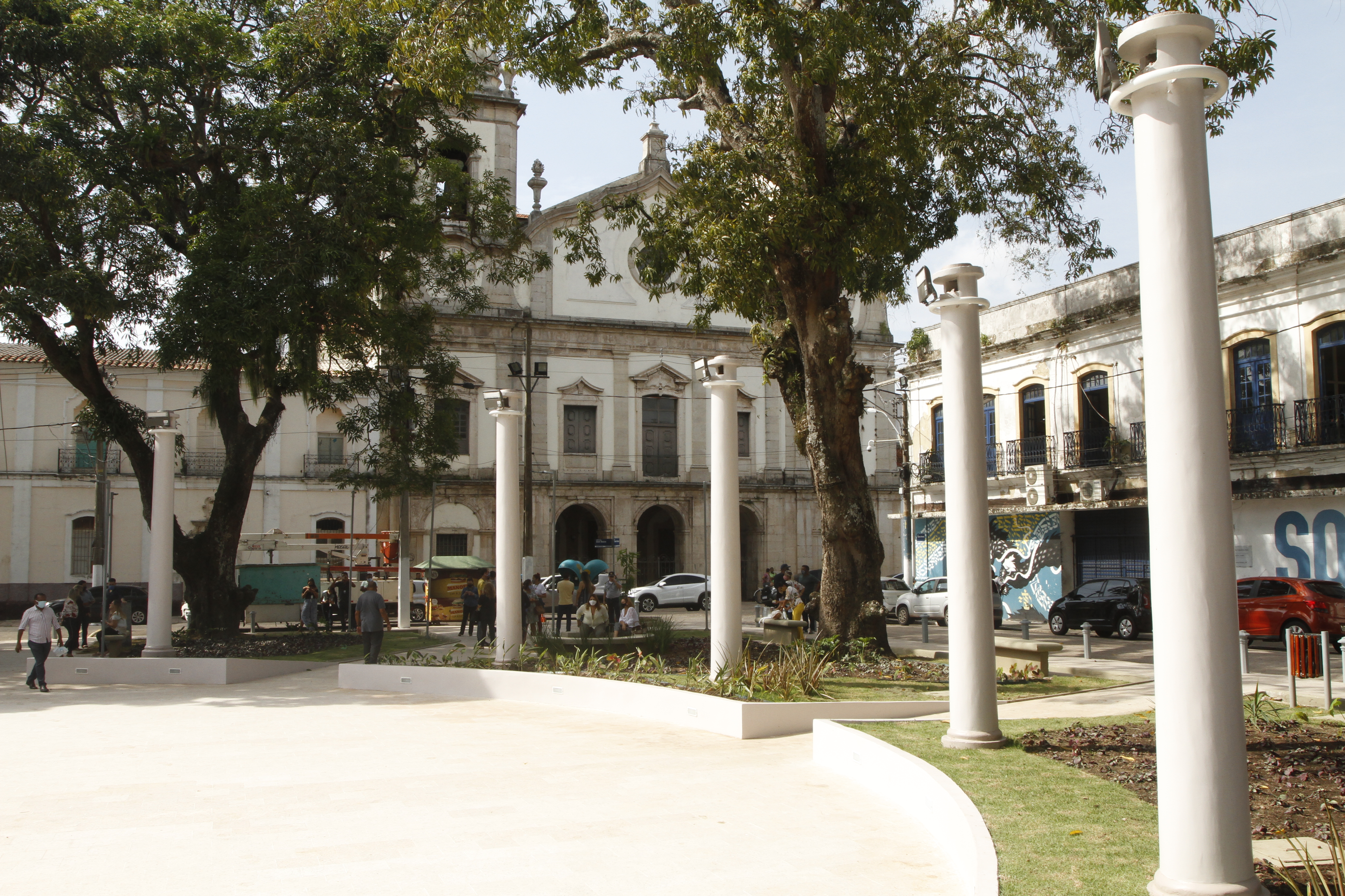 Praça do Carmo, patrimônio histórico de Belém, é entregue totalmente restaurada