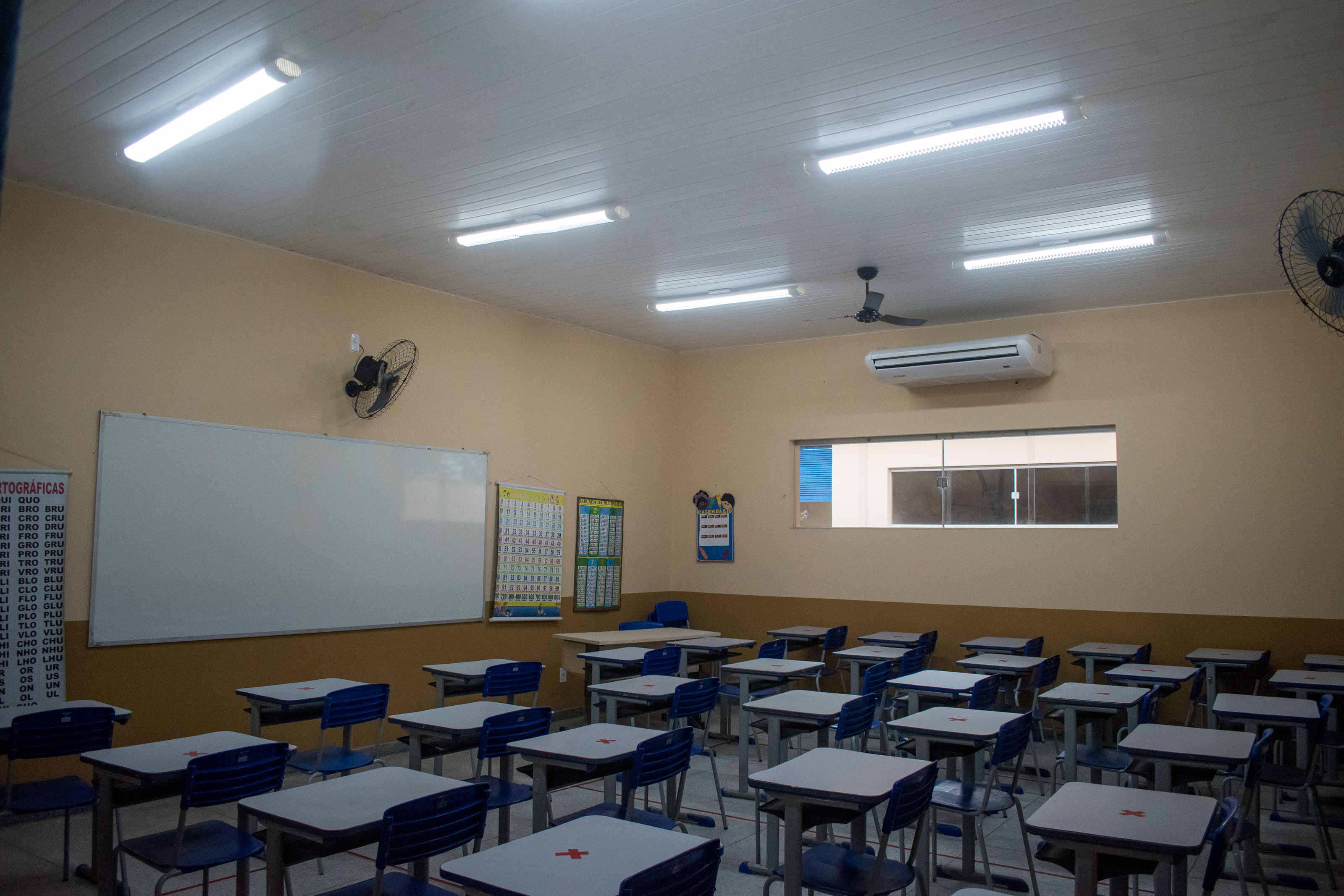 Escolas revitalizadas na Pedreira e no Marco beneficiam 1.400 alunos