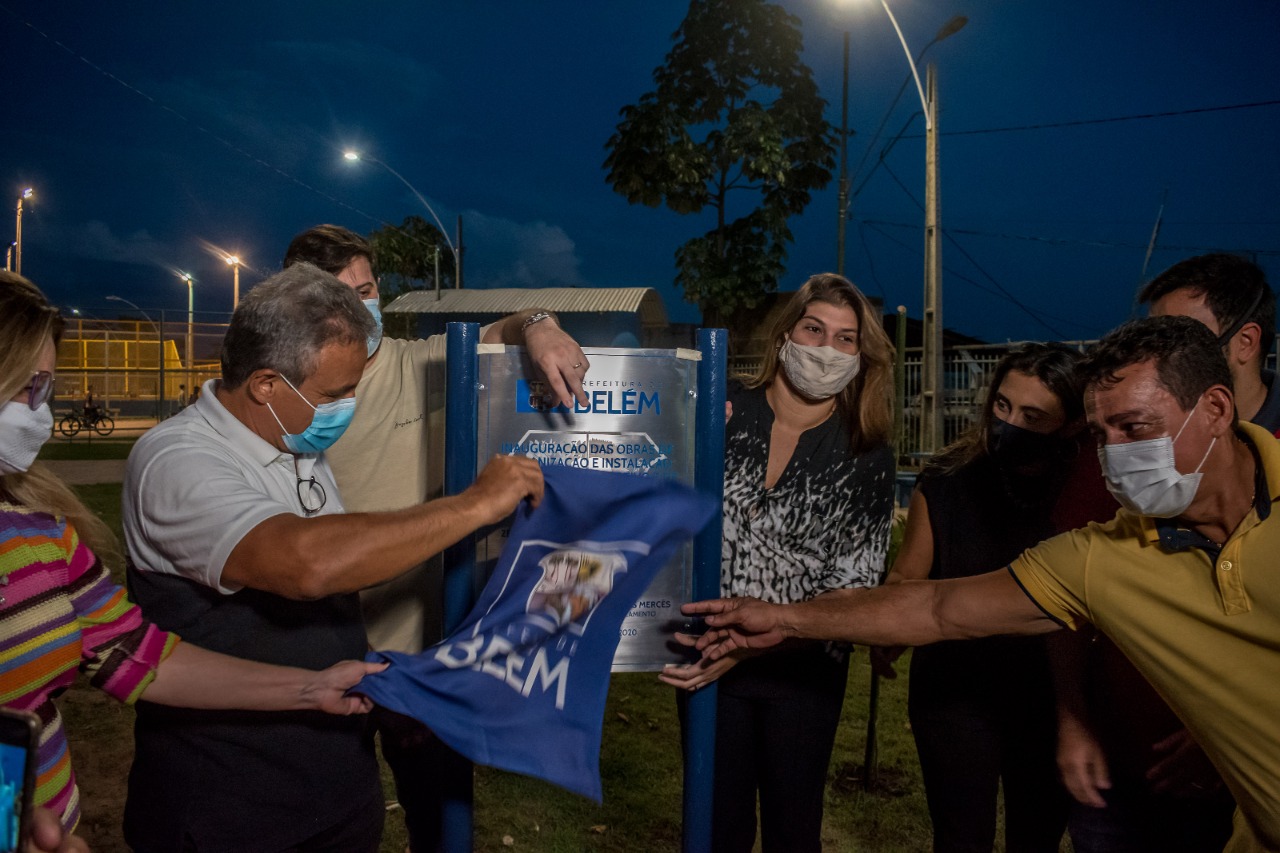 Novo complexo esportivo público é entregue no bairro da Condor