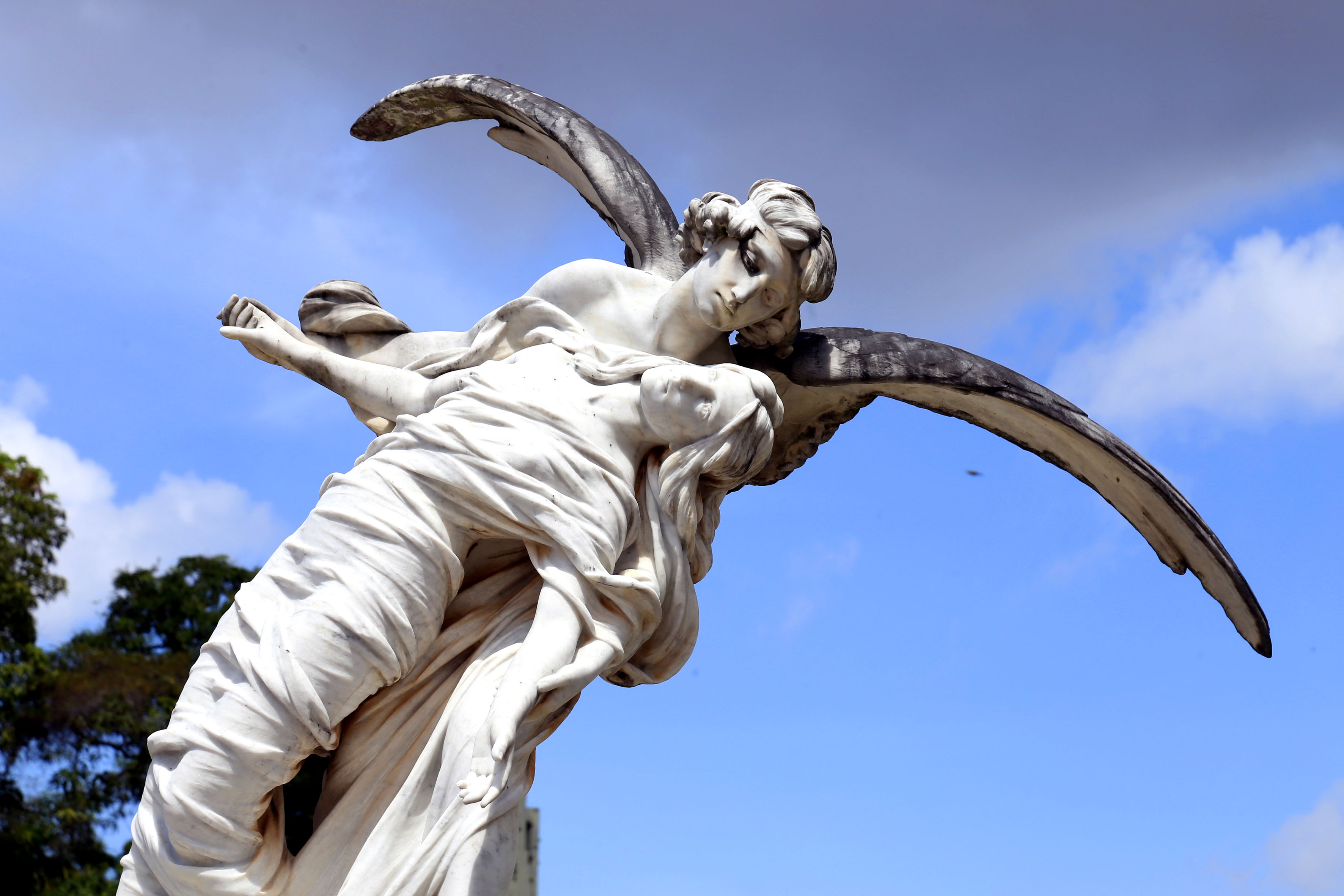 Retrato do patrimônio histórico de Belém, cemitério Santa Izabel completa 143 anos 