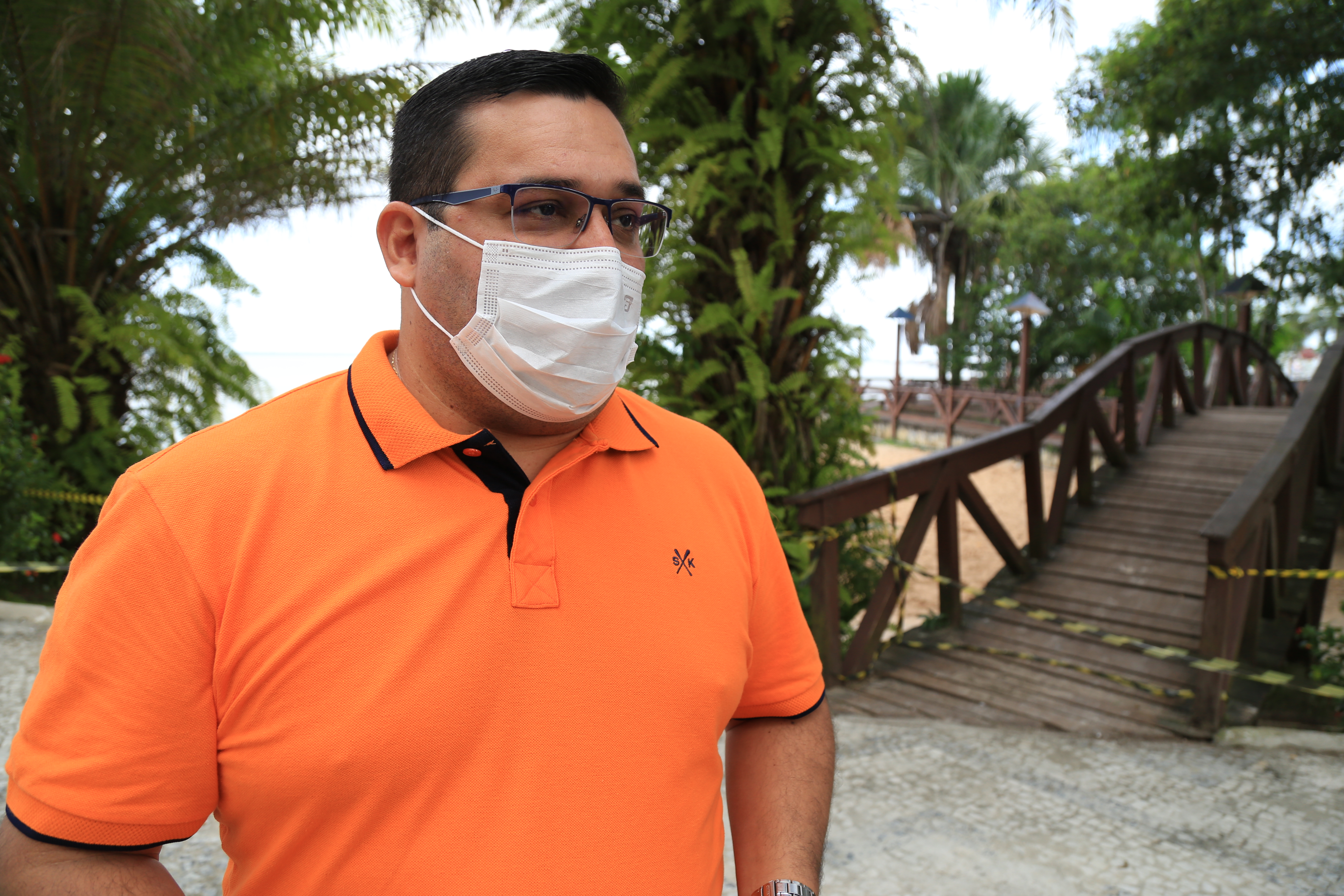 Prefeito assina ordem de serviço para revitalizar o Ver-o-Rio e canteiro da avenida Pedro Álvares Cabral