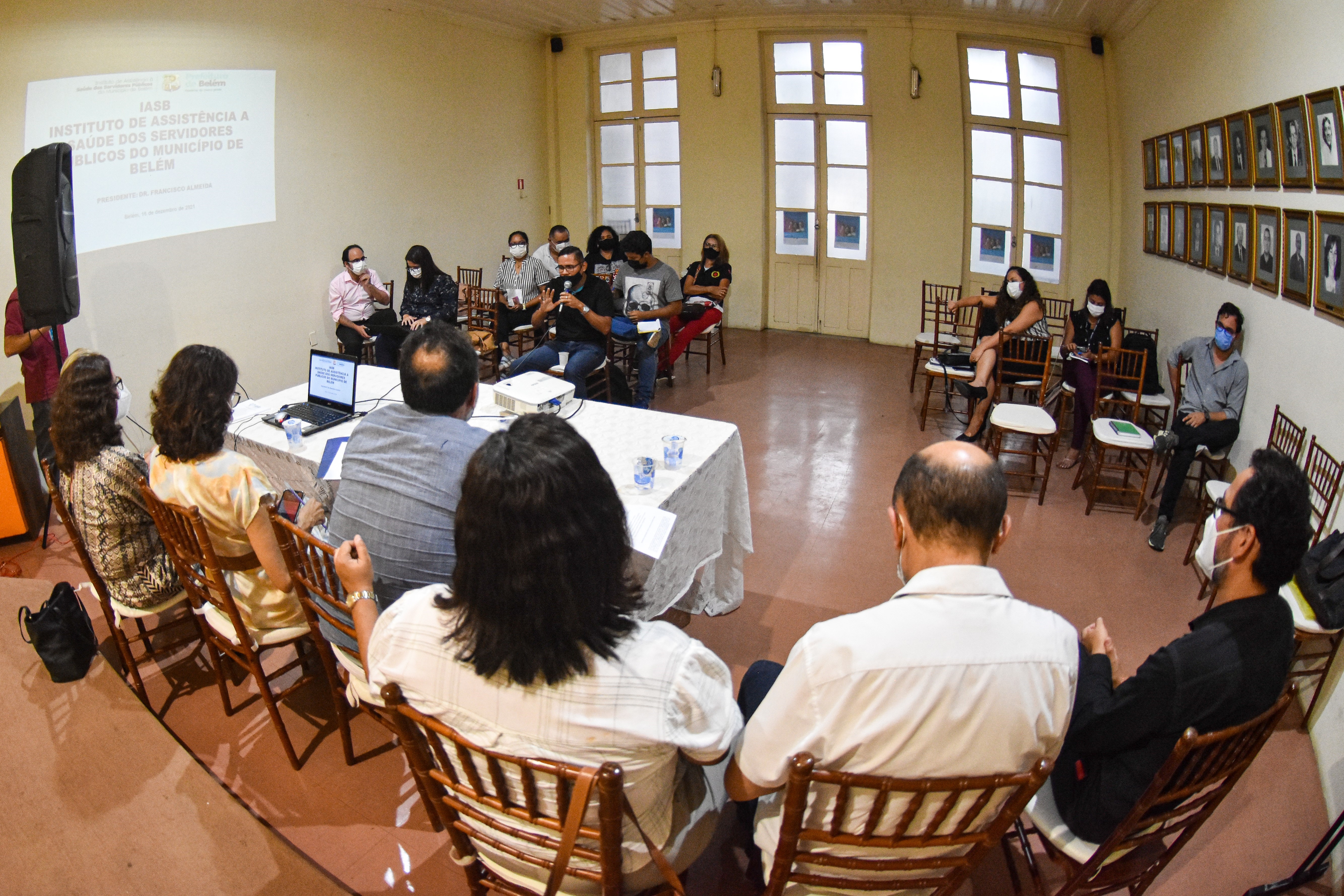 Prefeitura debate reestruturação do Iasb com servidores