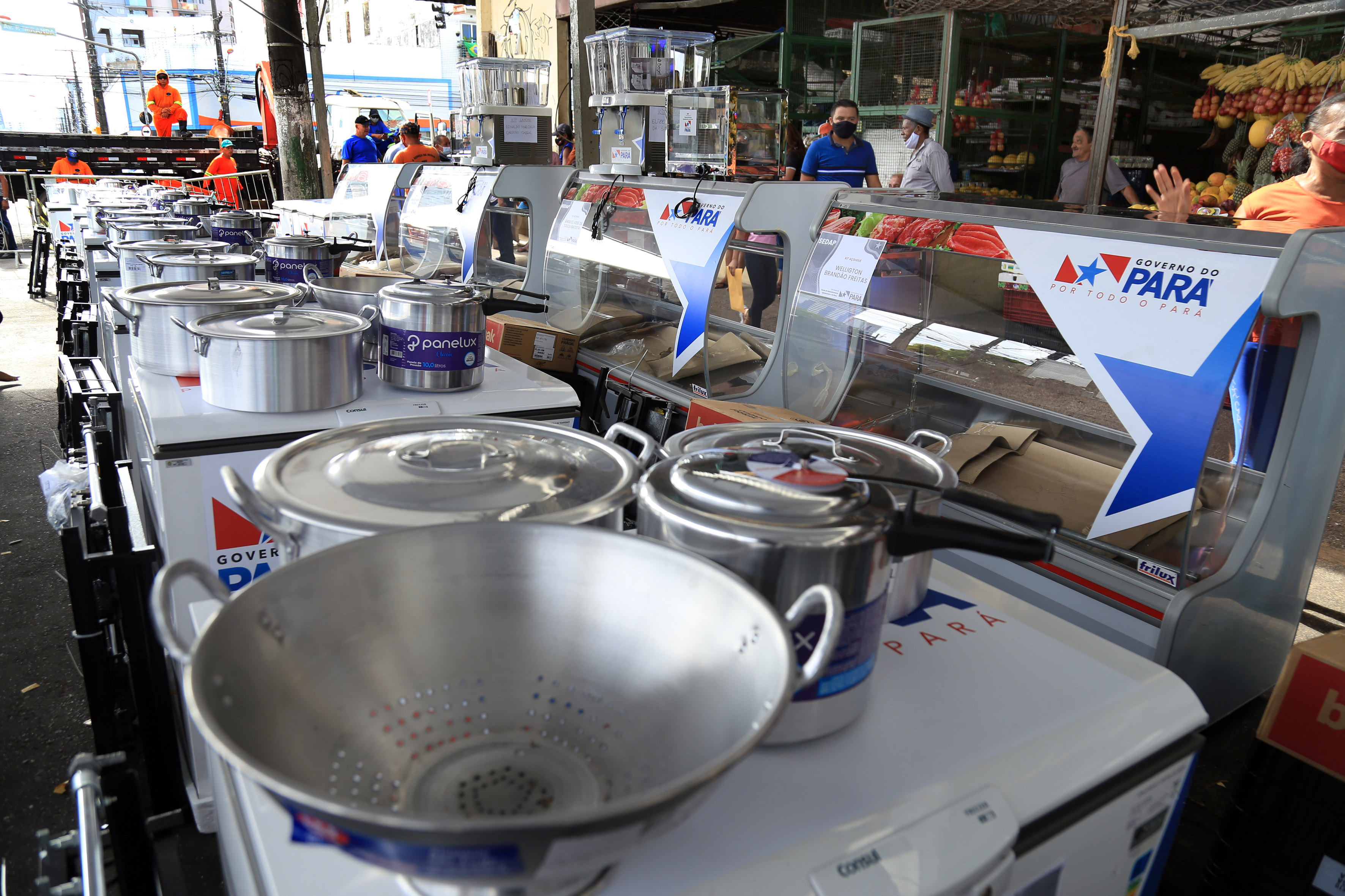 Prefeito anuncia reforma de 17 feiras e mercados para o início de 2022