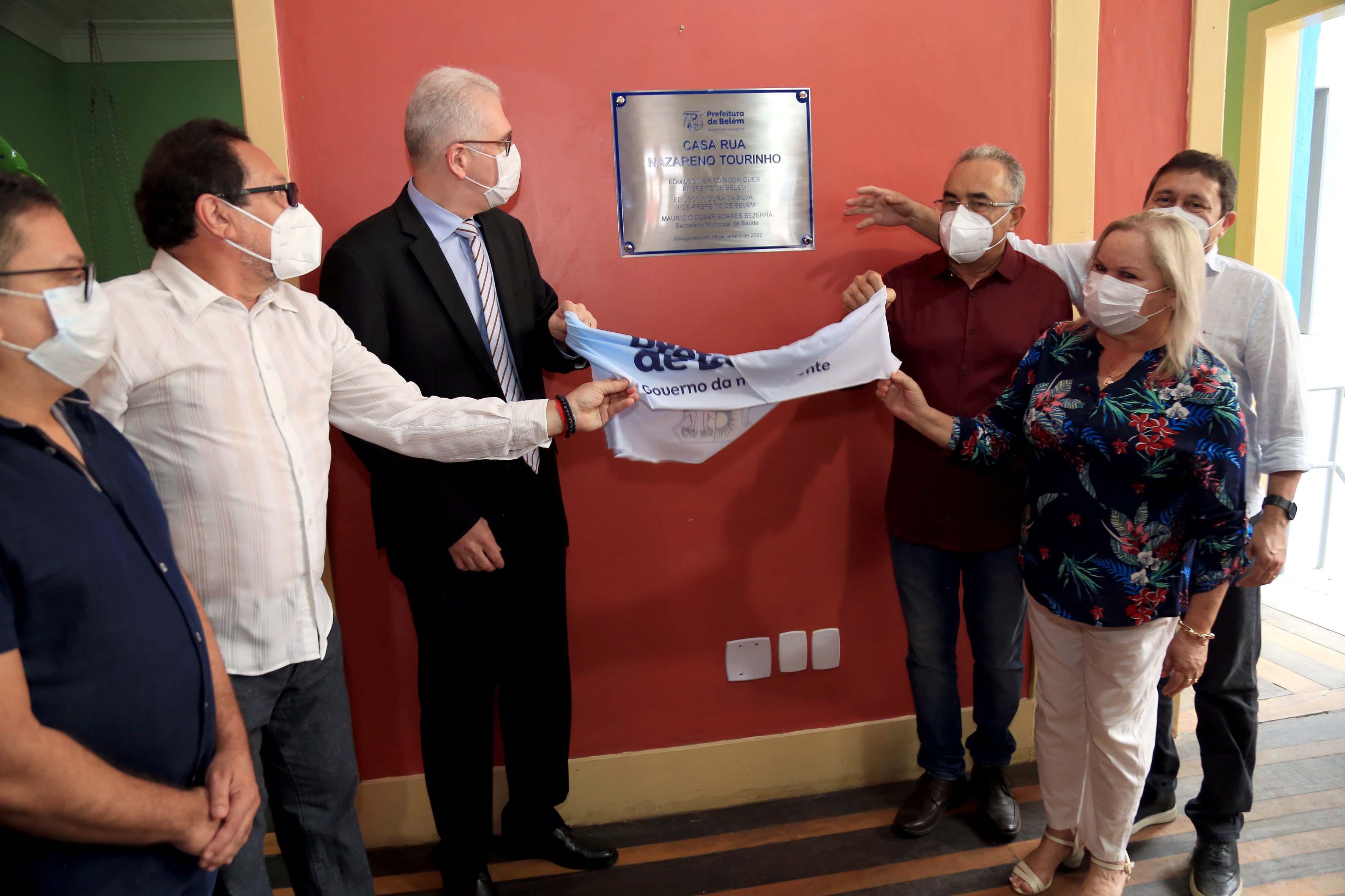 Prefeito entrega Casa Rua para atendimento da população em situação de vulnerabilidade