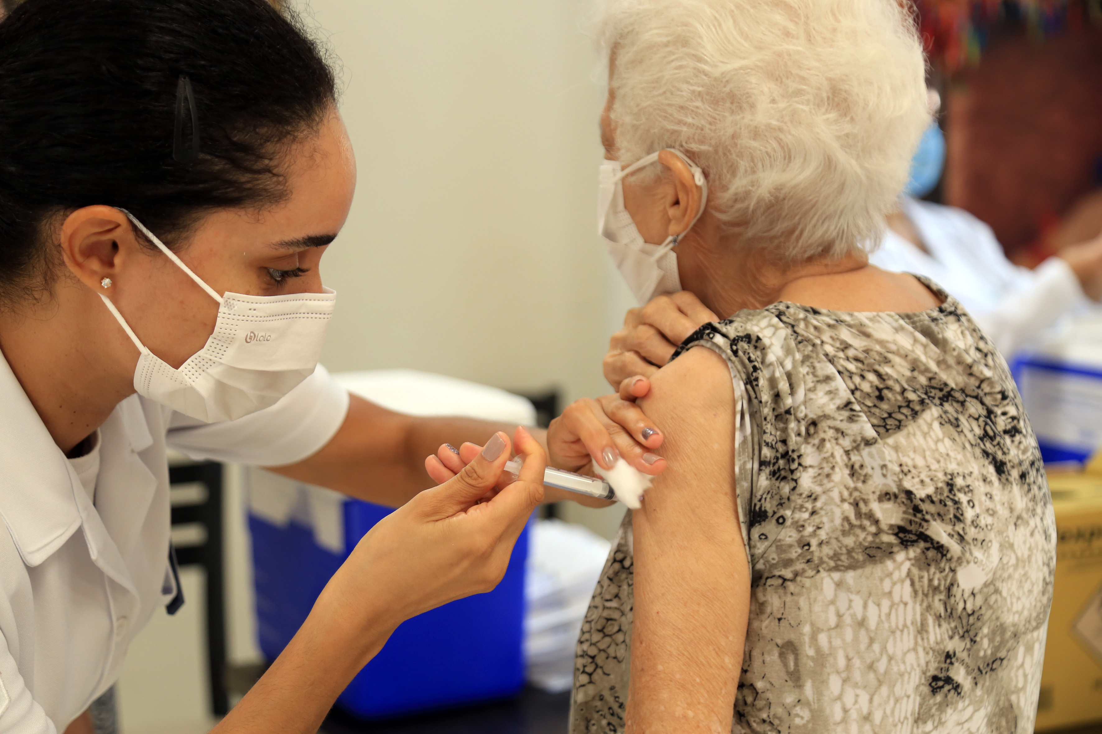 Belém avança com 4ª dose da vacina para nascidos até 1936