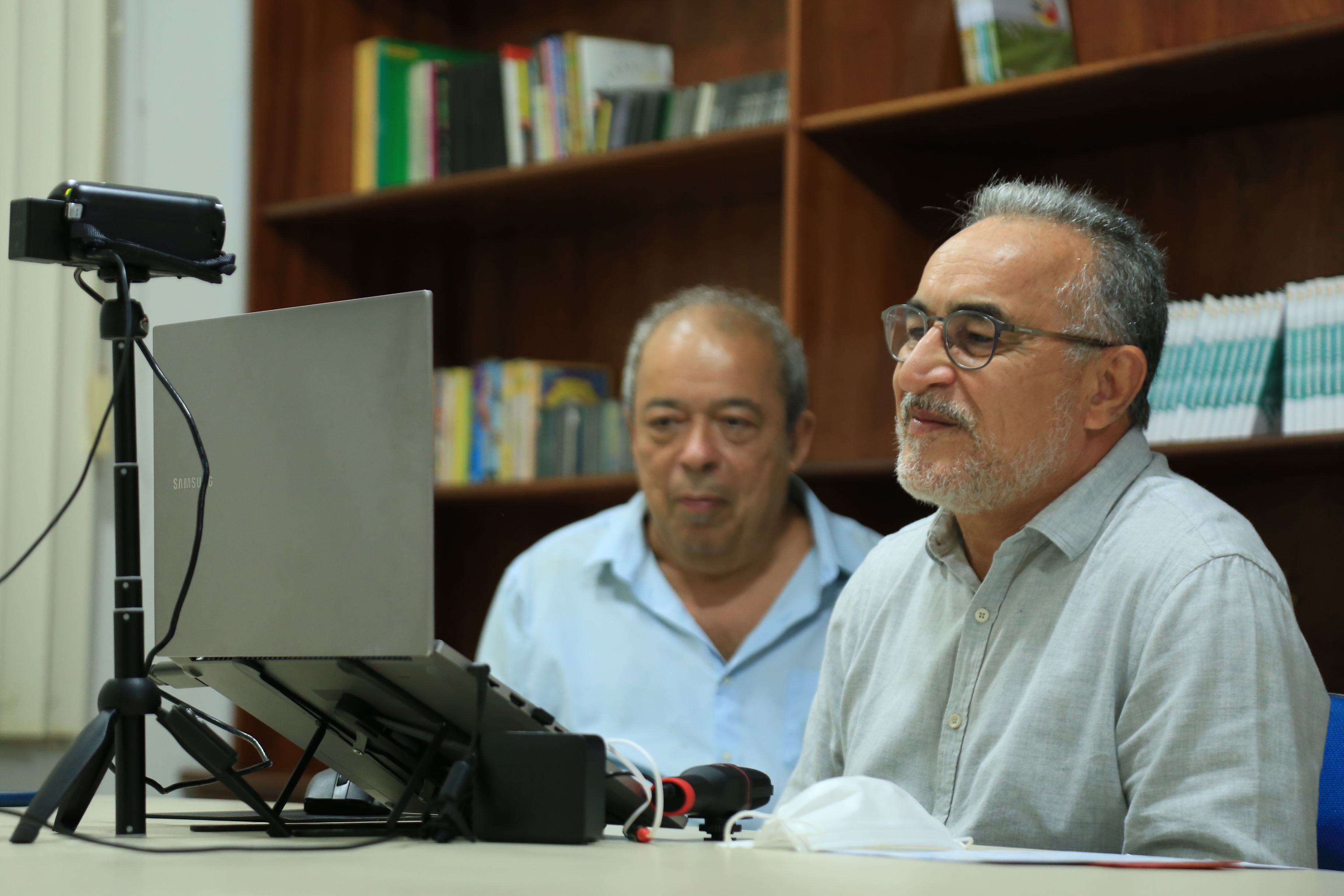 Prefeito Edmilson Rodrigues participa de reunião com embaixador de Cuba no Brasil 