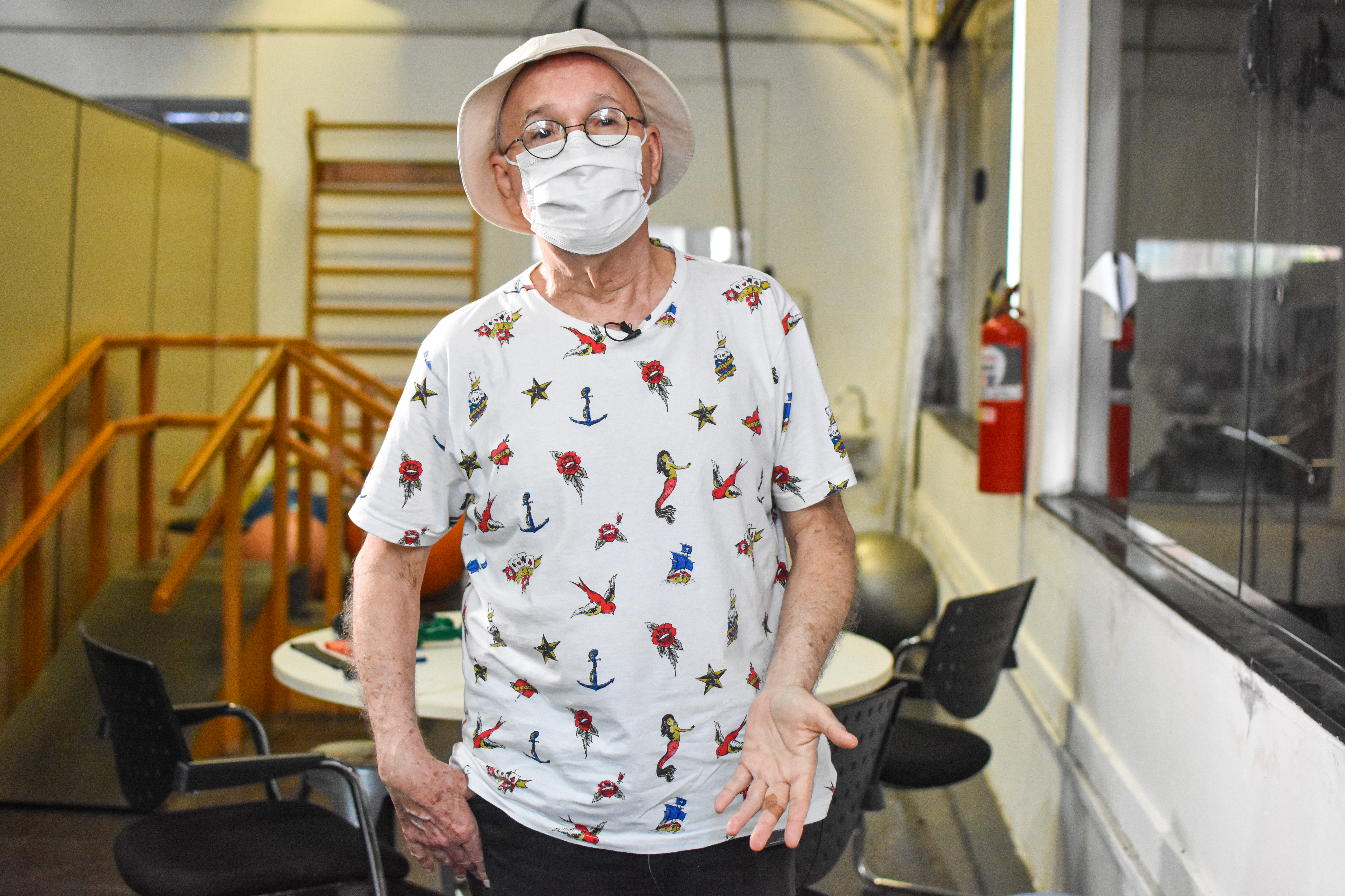 Projeto trabalha práticas que aliviam a dor e substituem uso de remédios na rede de saúde