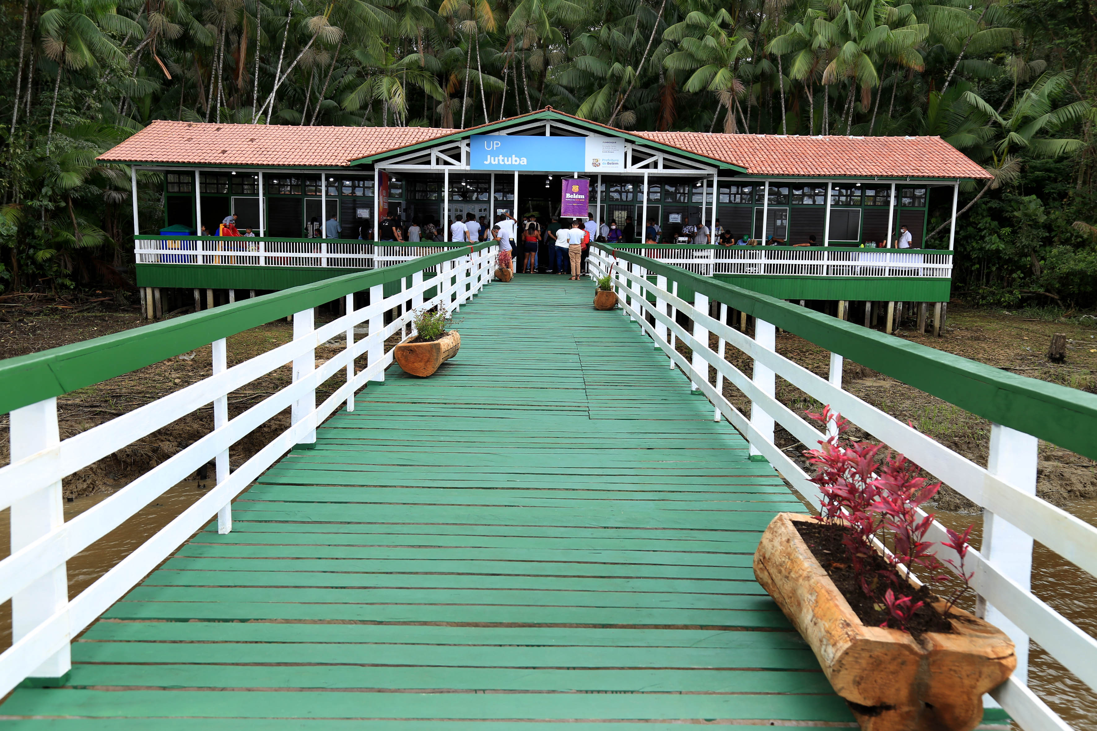 Internet de alta qualidade chega às escolas das ilhas de Belém