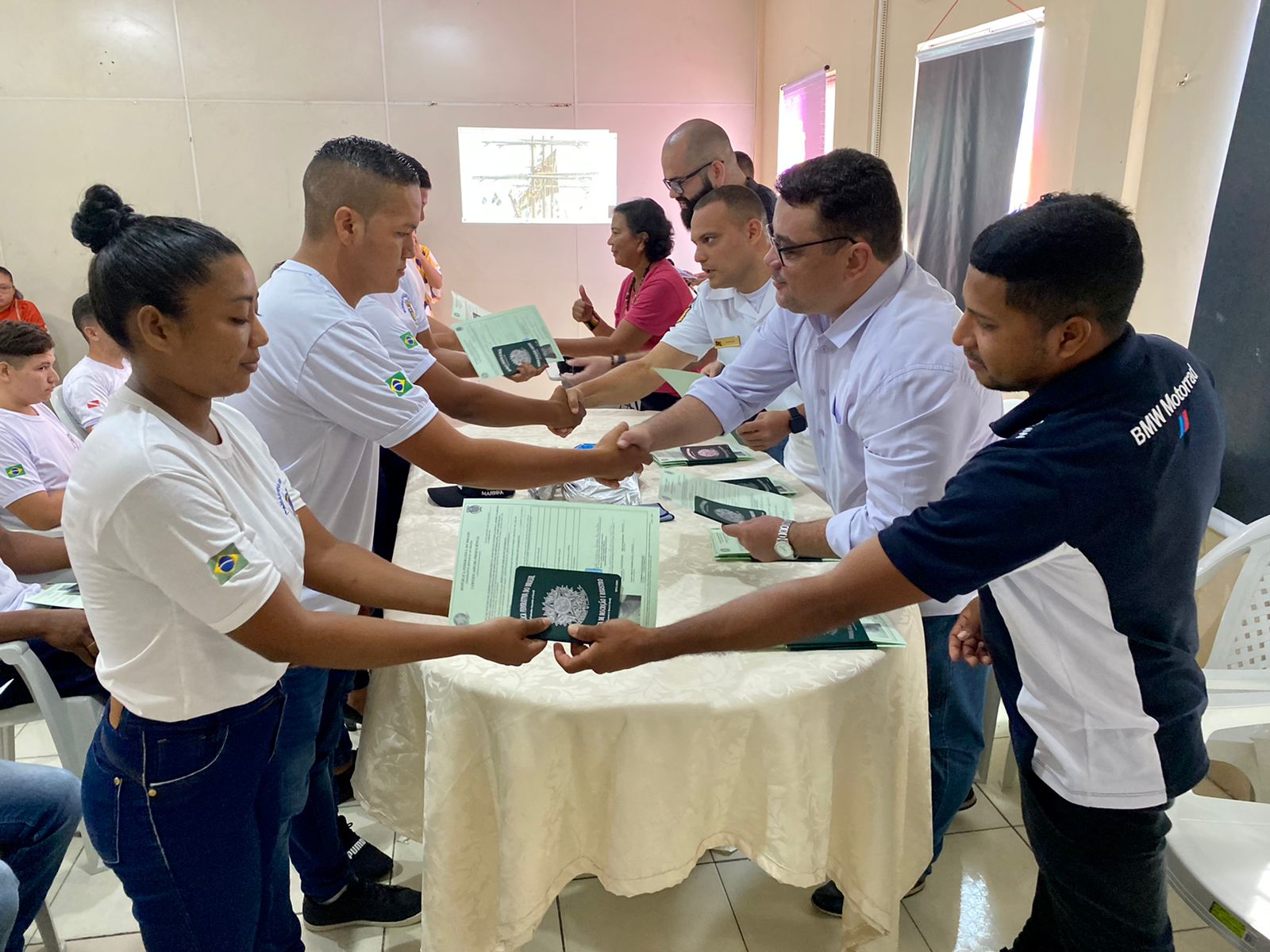 Prefeitura de Belém intermedia curso de formação de aquaviários para jovens da capital e das ilhas