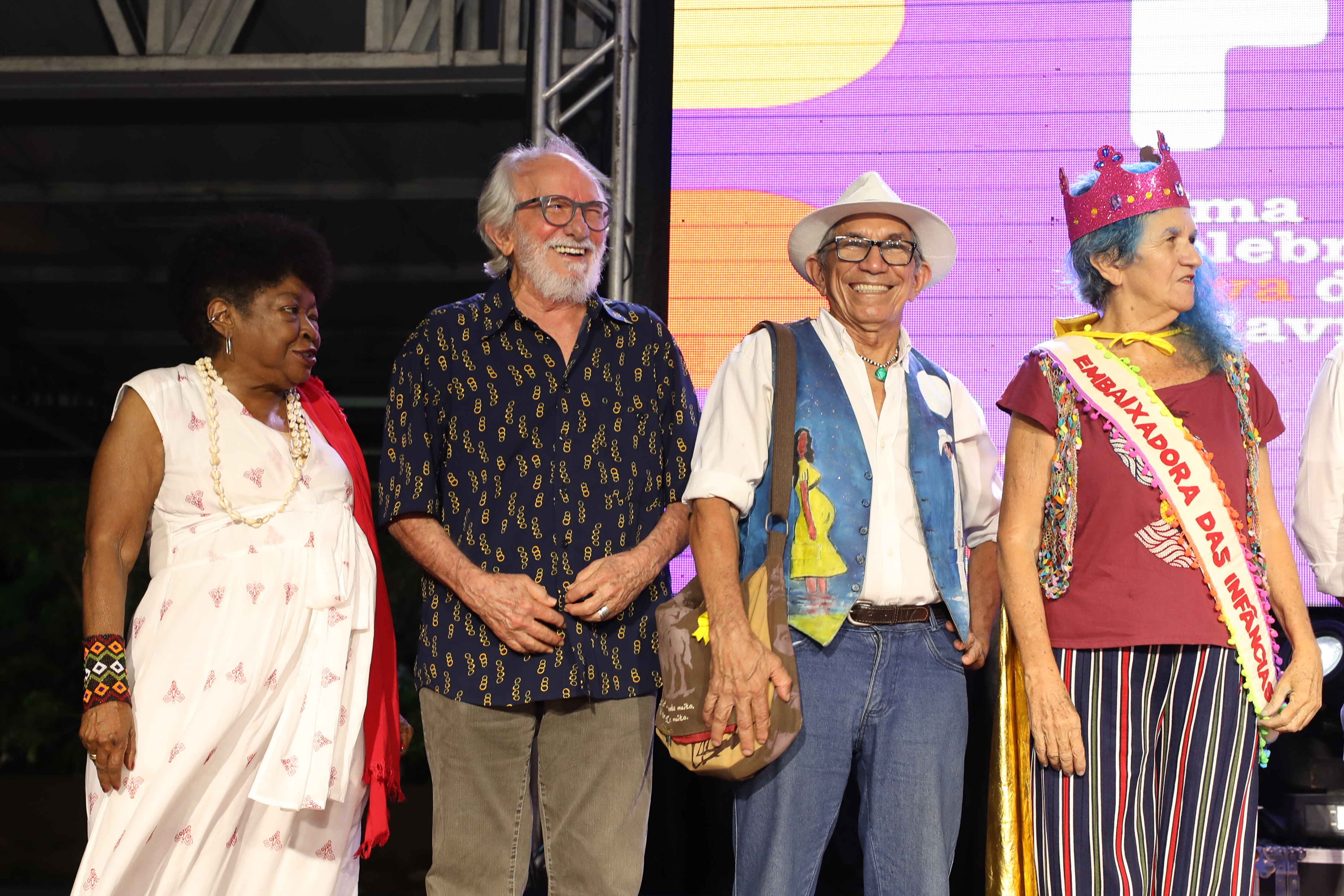 Festa Literária de Belém é aberta com muita cultura, arte e acesso a livros