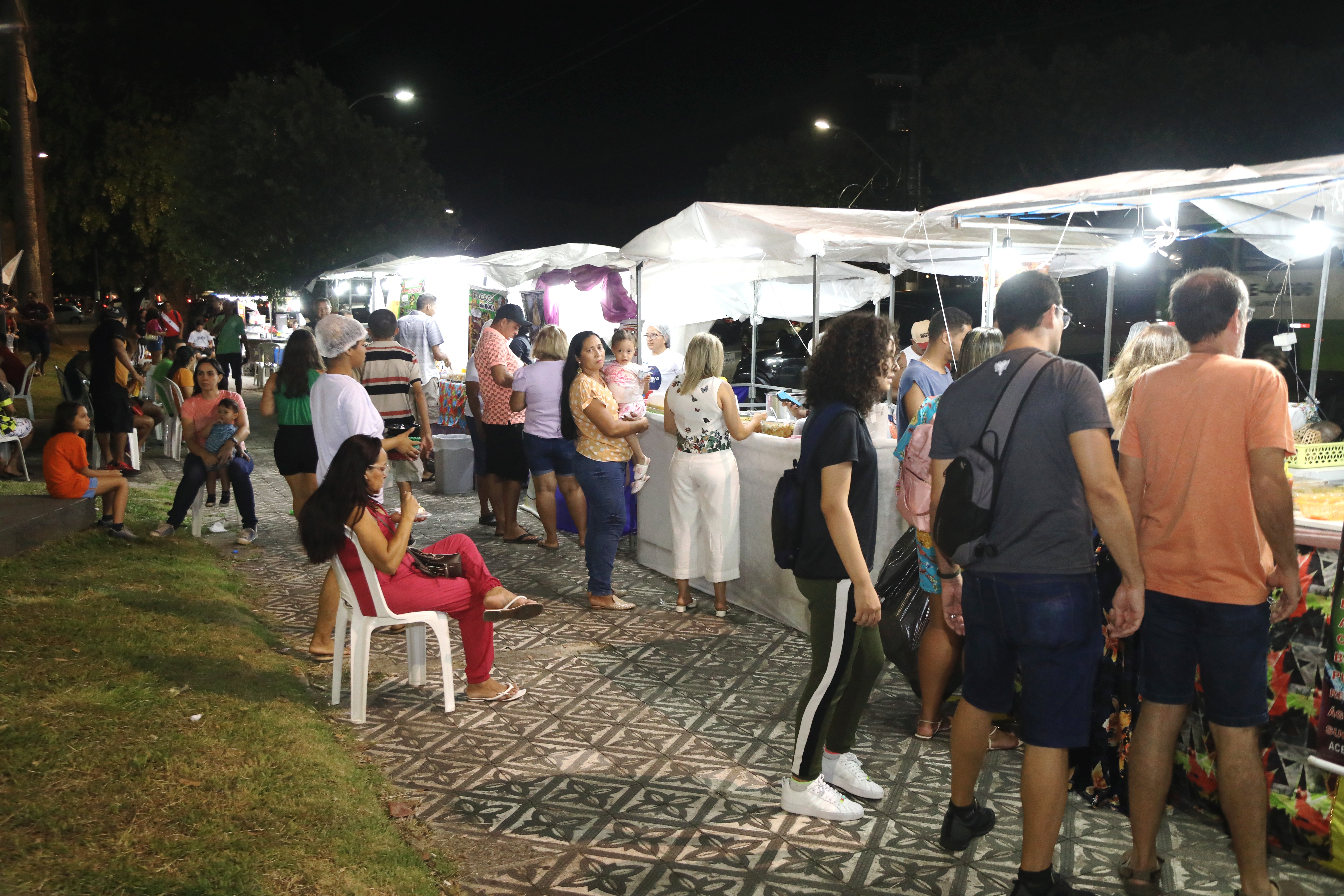 Festival das Tacacazeiras oferece lazer e culinária na praça dos Estivadores 