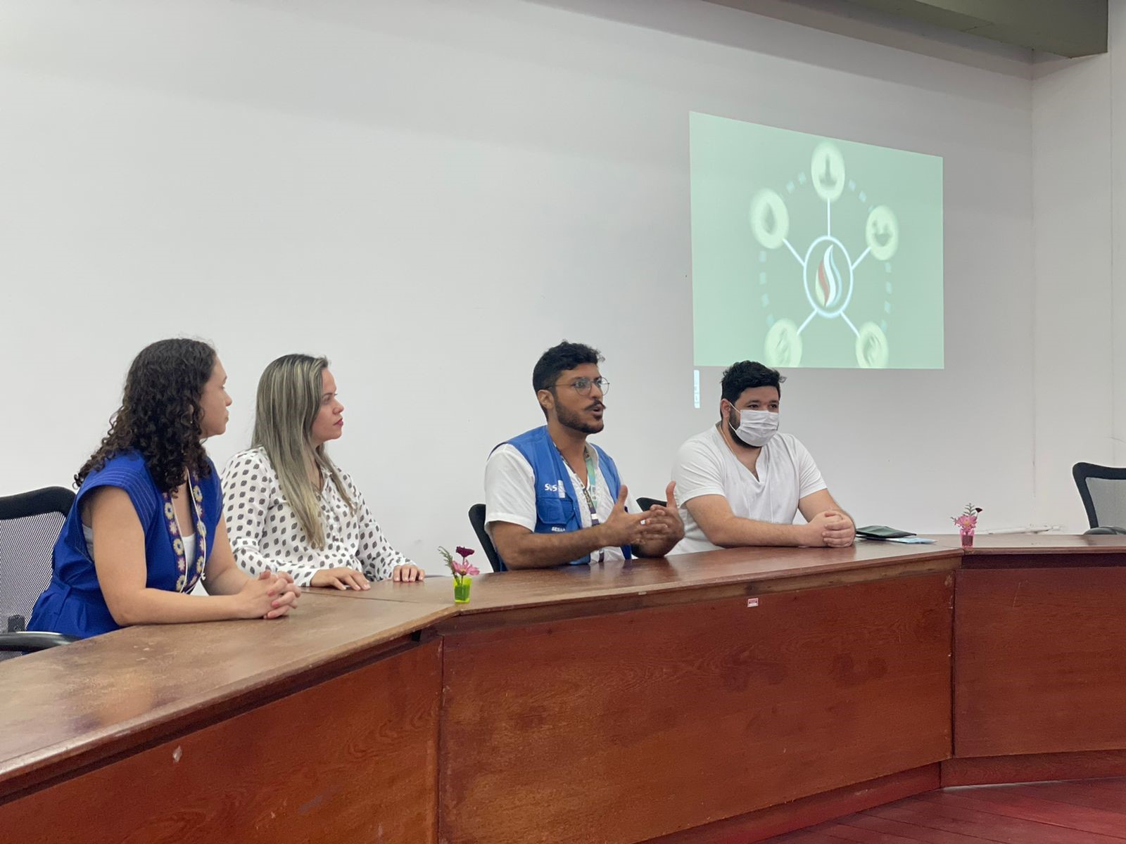 Seminário destaca avanço da medicina nas Práticas Complementares em Saúde na capital paraense