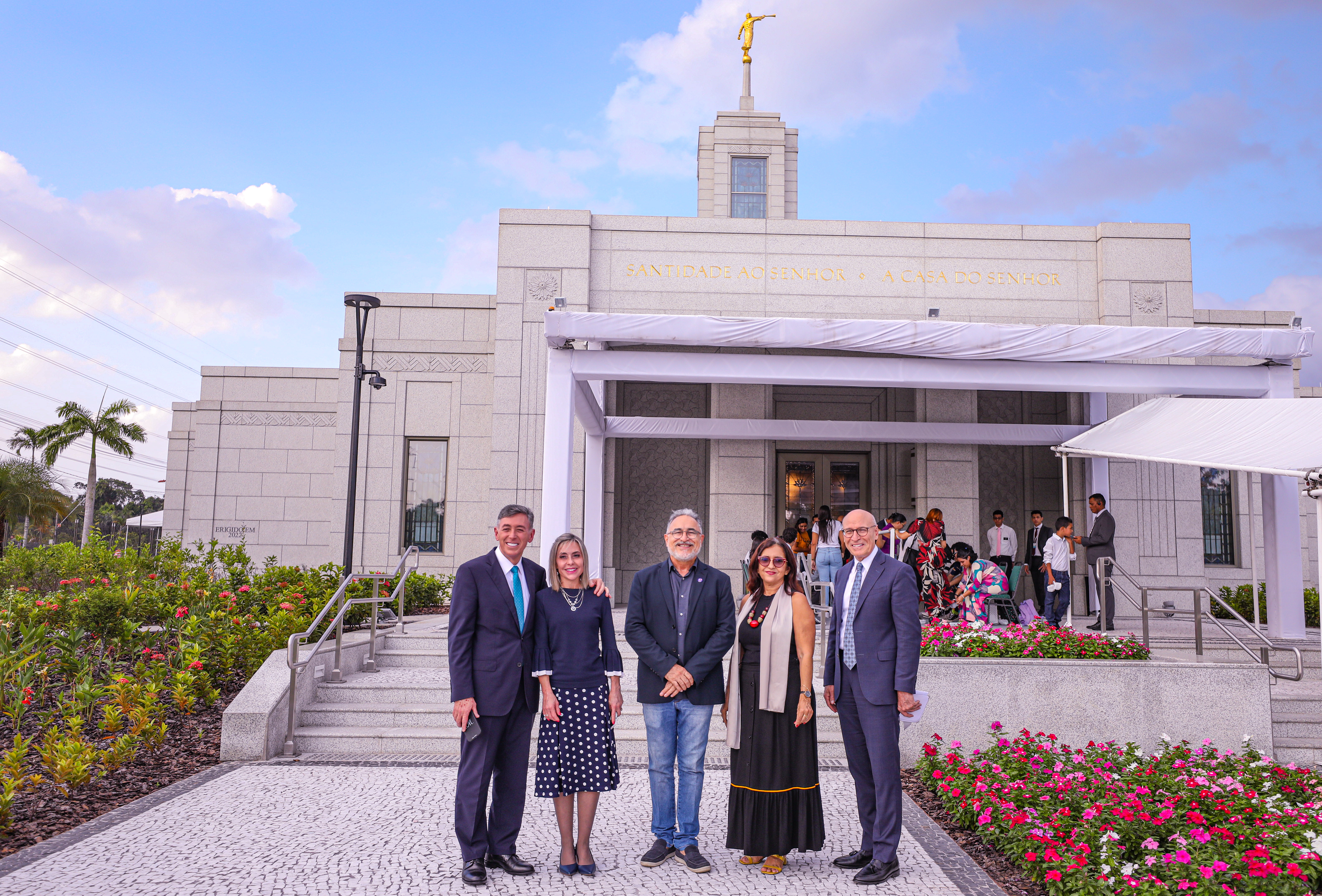 Prefeitura visita templo na avenida Centenário