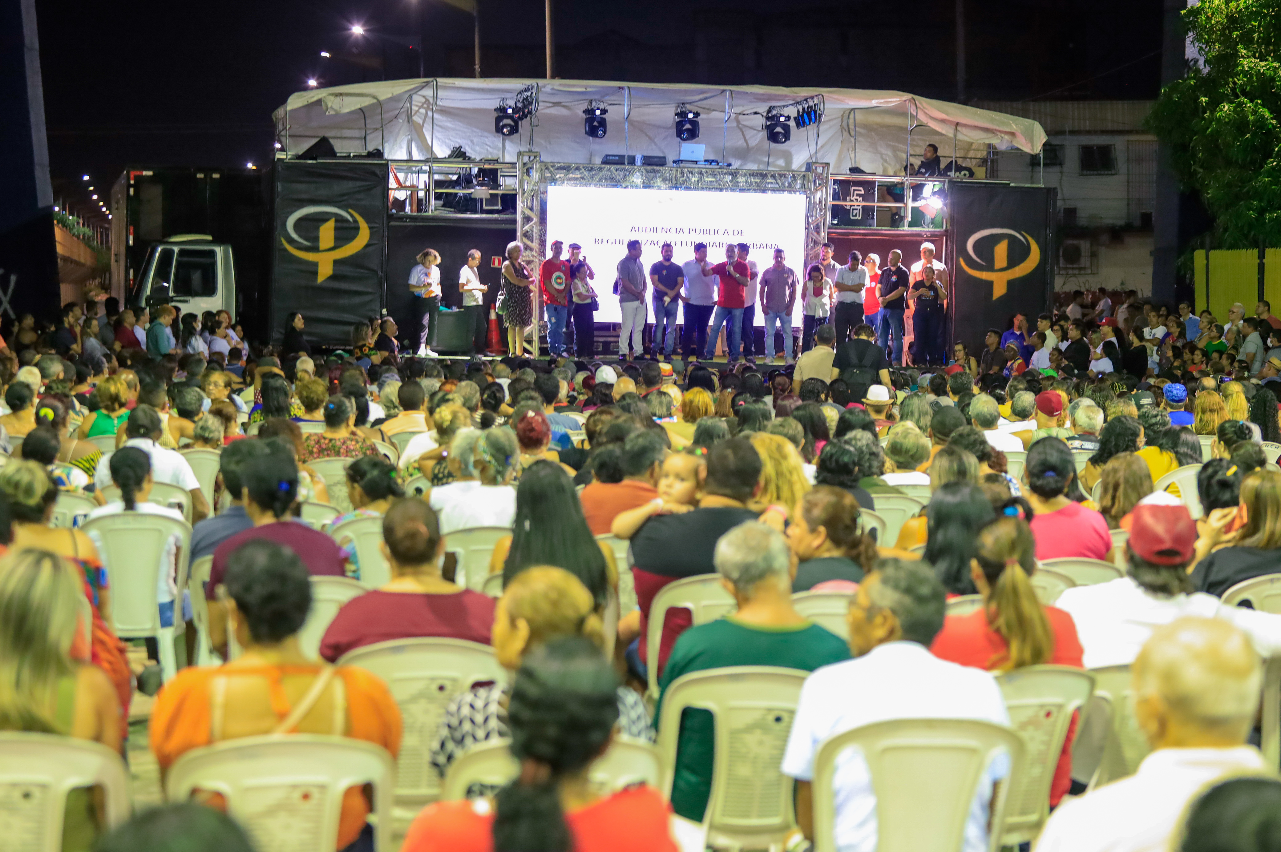 Programa de regularização de moradia chega ao bairro da Pedreira e reúne milhares de pessoas  