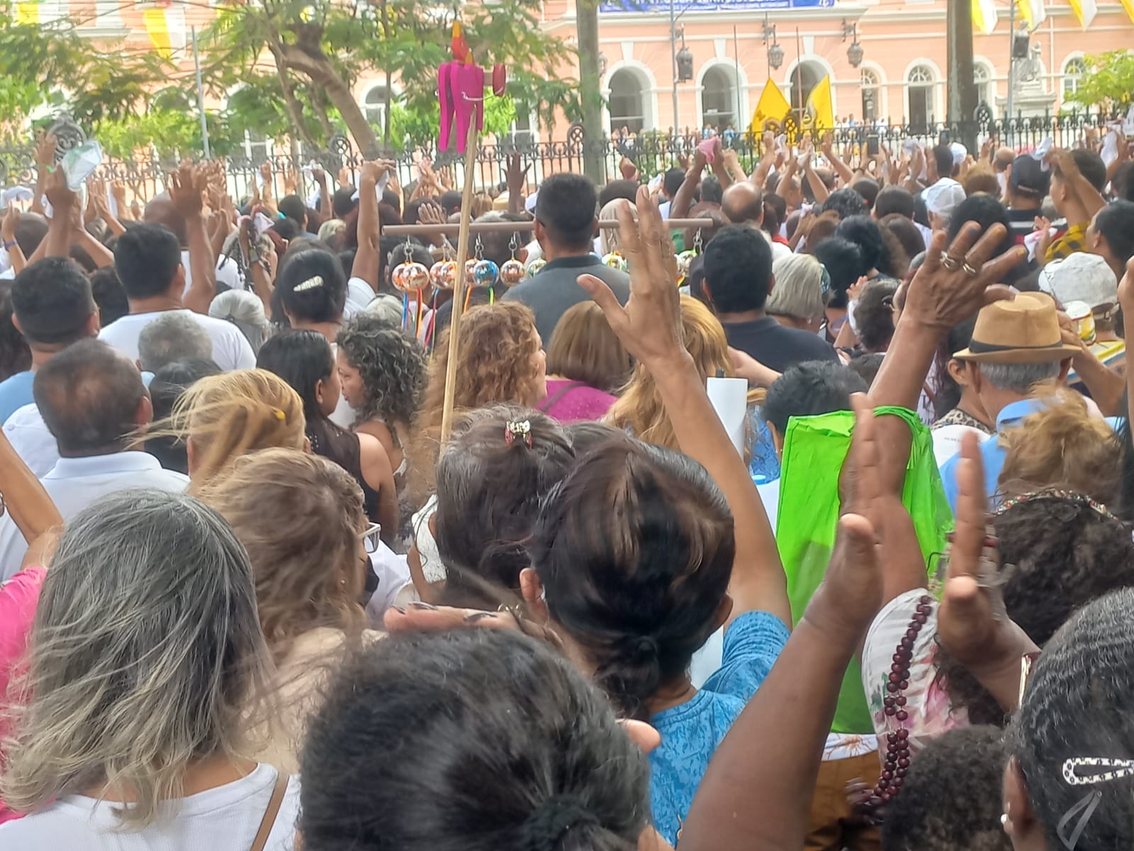 Prefeitura de Belém garante segurança viária de romeiros durante a procissão do Recírio