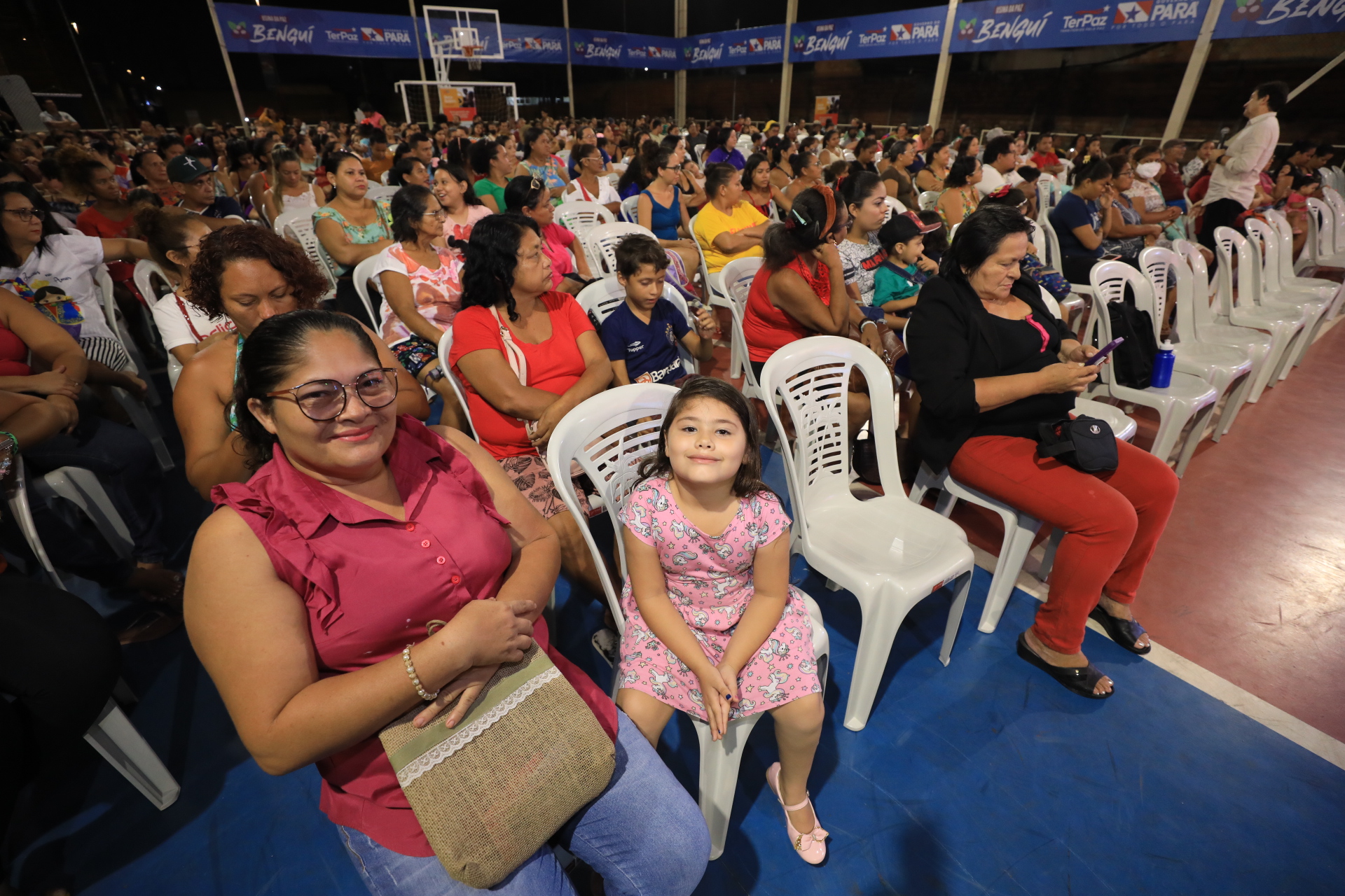 Moradores dos bairros do Bengui e Tapanã comemoram o recebimento do Bora Belém 
