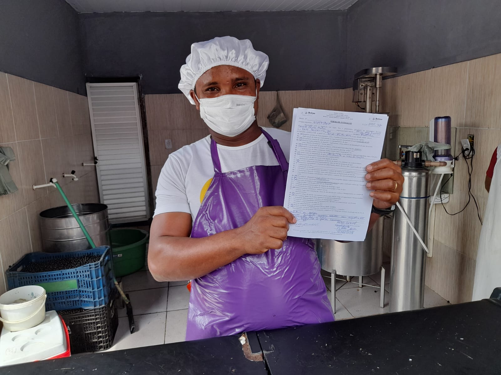 Estabelecimentos que vendem açaí na Pratinha passam por vistoria