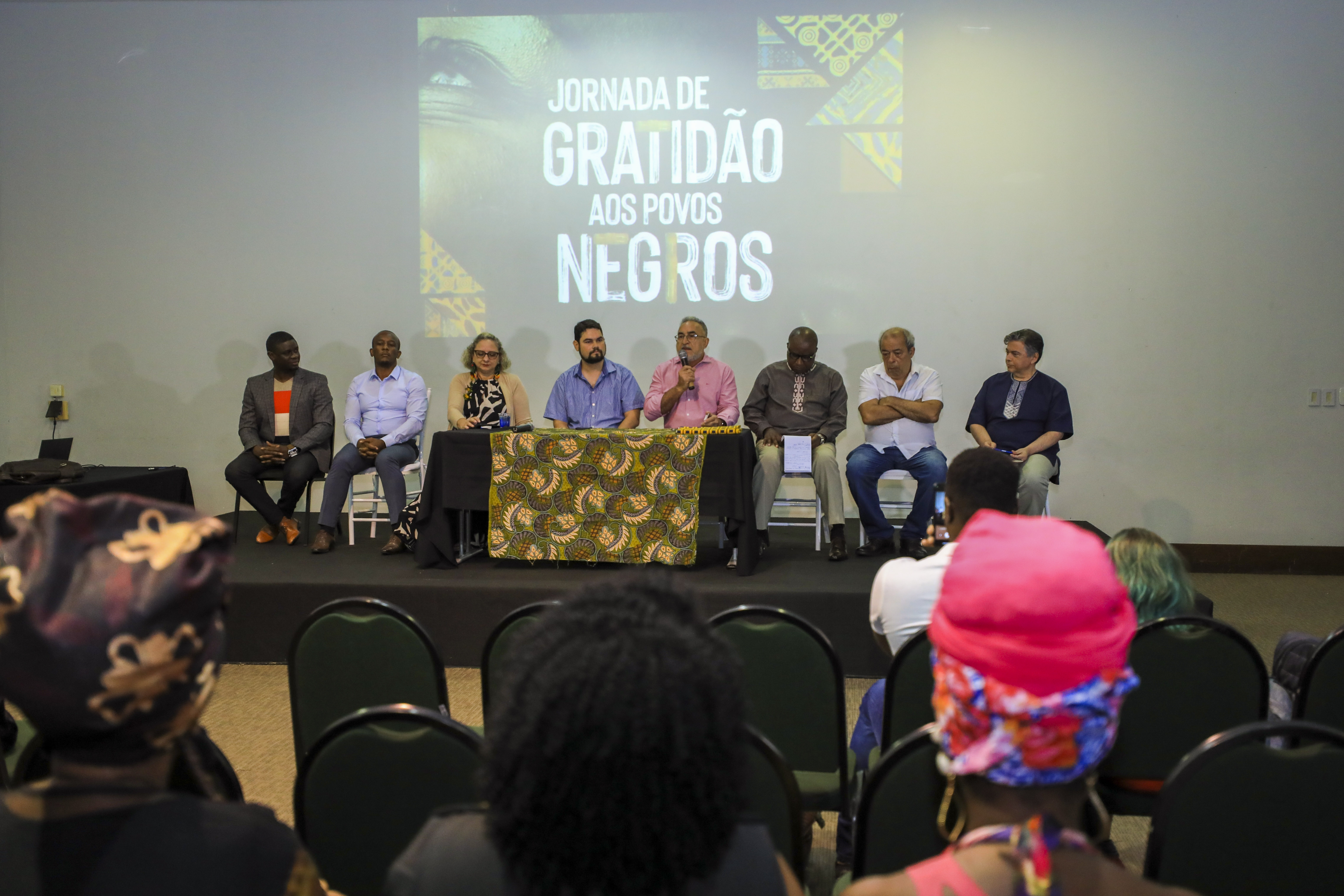 Debate, cinema e show encerram a II Jornada de Gratidão aos Povos Negros